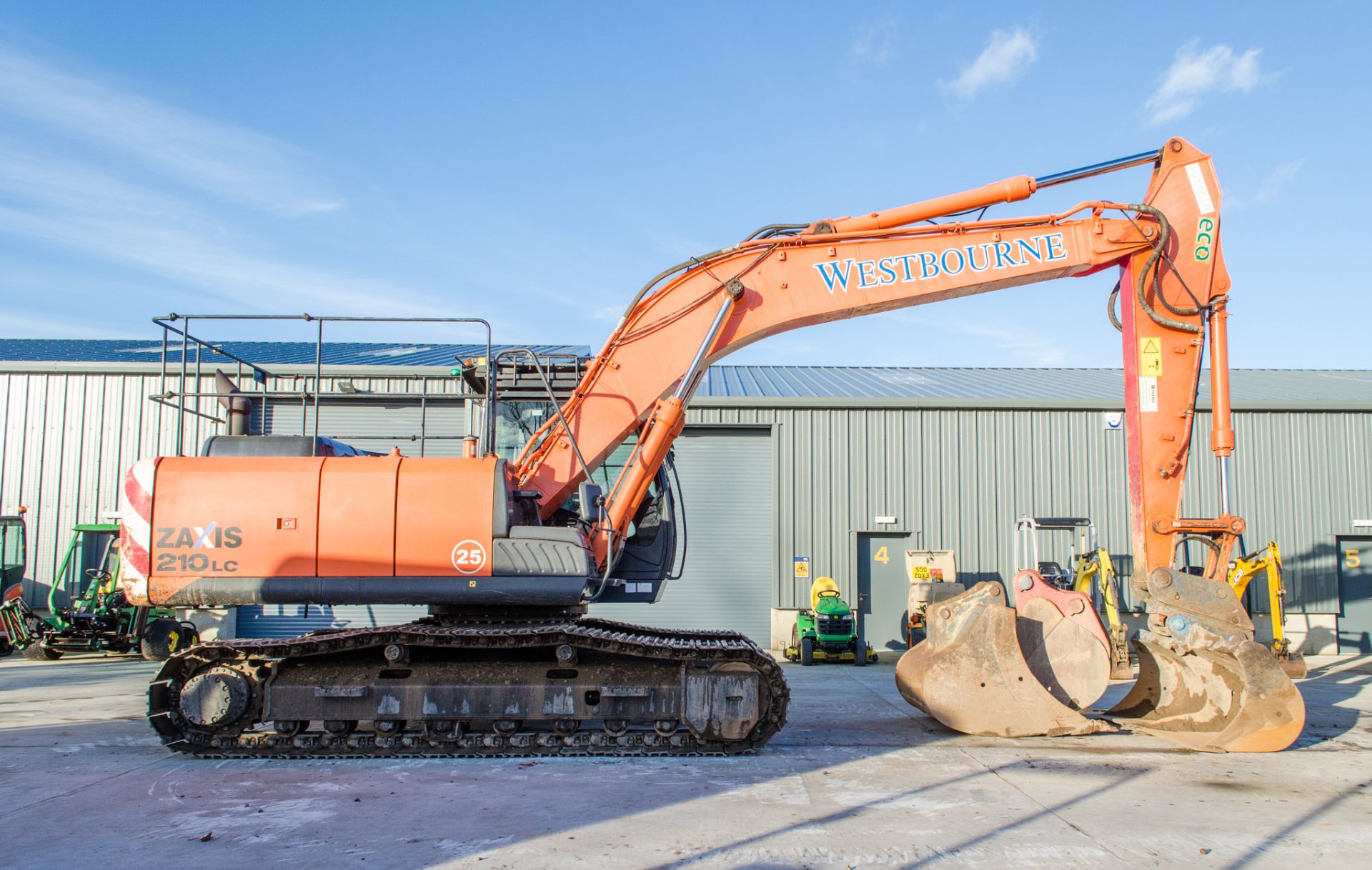 Hitachi ZX 210 LC-5 21 tonne steel tracked excavator Year: 2014 S/N: 300986 Recorded hours: Air con, - Image 8 of 24