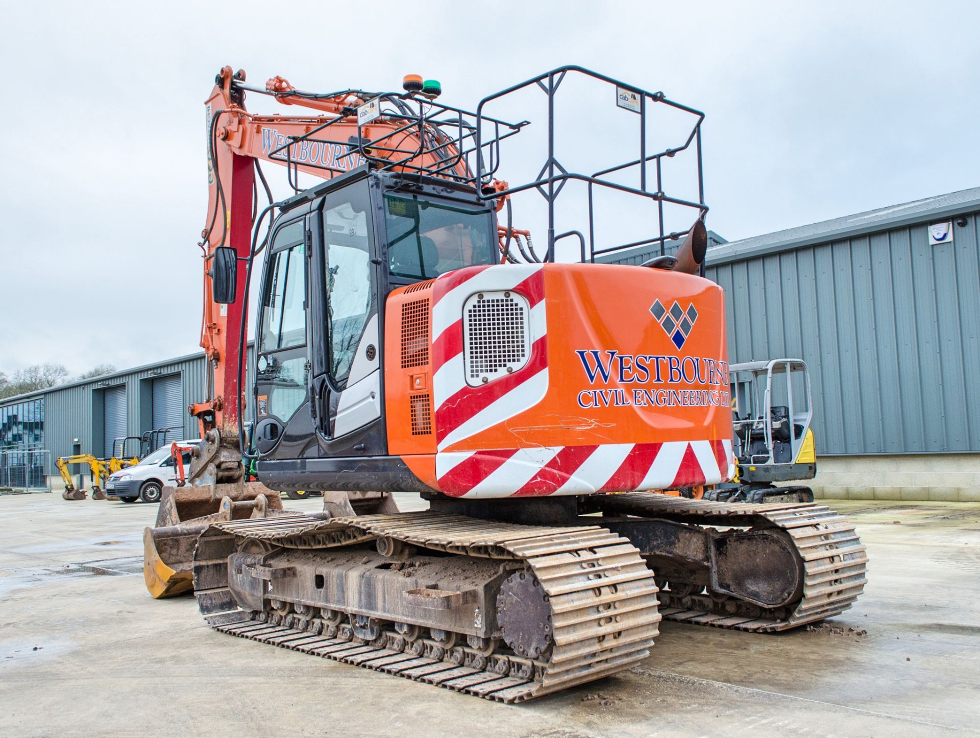 Hitachi ZX 135 US-5B 14.5 tonne steel tracked excavator Year: 2014 S/N: 92769 Recorded hours: 8350 - Image 4 of 25