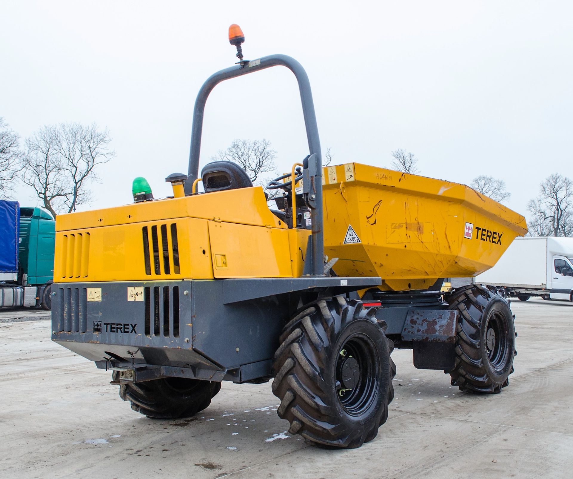 Terex 6 tonne swivel skip dumper Year: 2014 S/N: EEAPJ6204 Recorded Hours: 1329 A641691 - Image 3 of 21