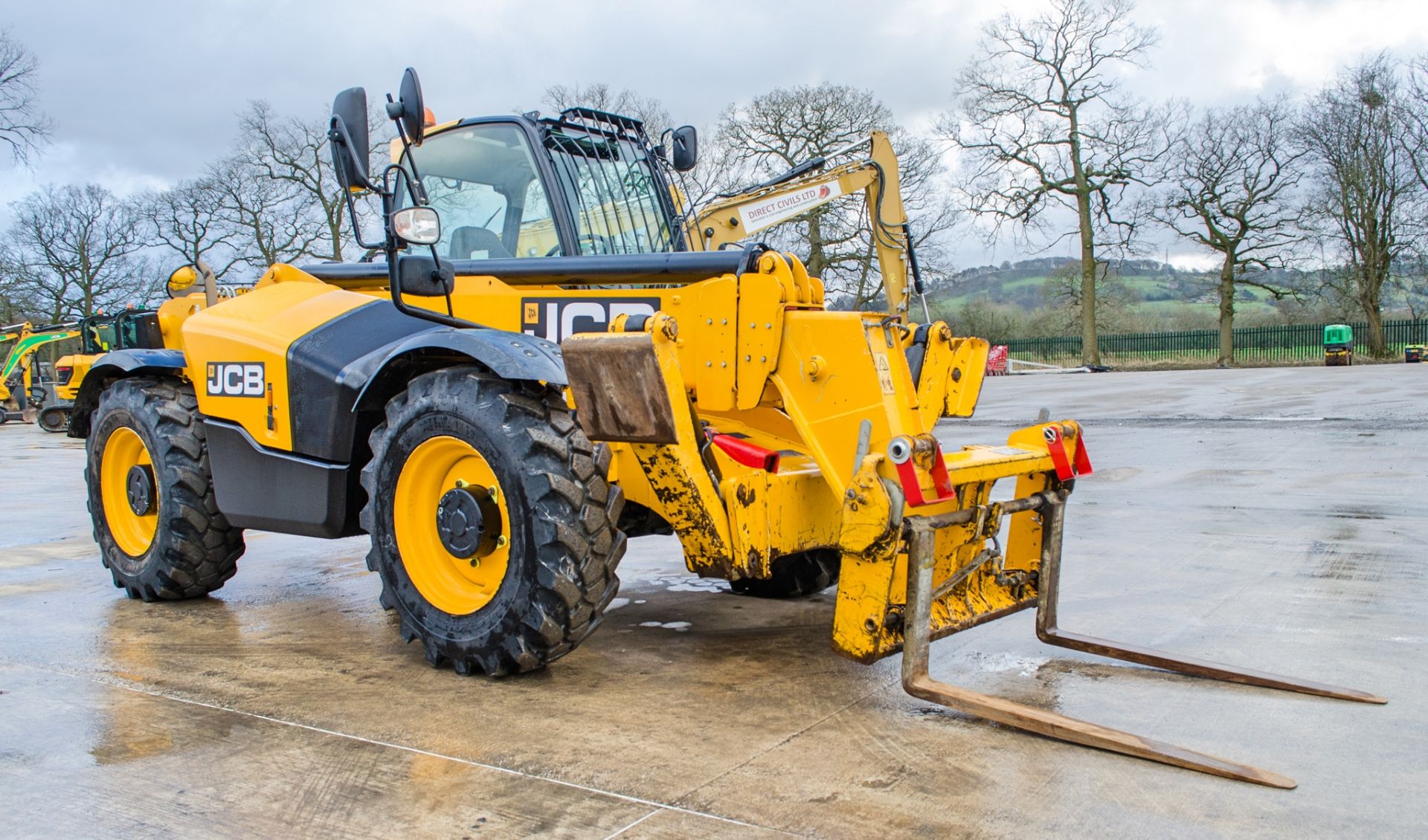 JCB 535-125 12.5 metre telescopic handler  Year: 2018  S/N: 2729598 Recorded Hours: 3799 - Image 2 of 22