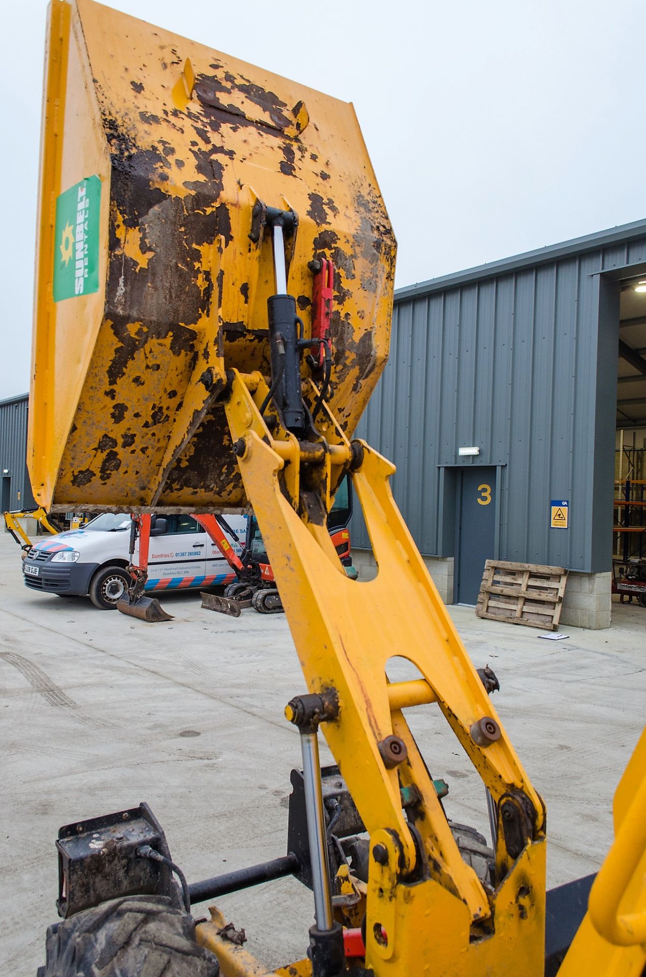 Thwaites 1 tonne hi-tip dumper Year: 2013 S/N: 317C5005 Recorded Hours: 1474 A602302 - Image 10 of 19