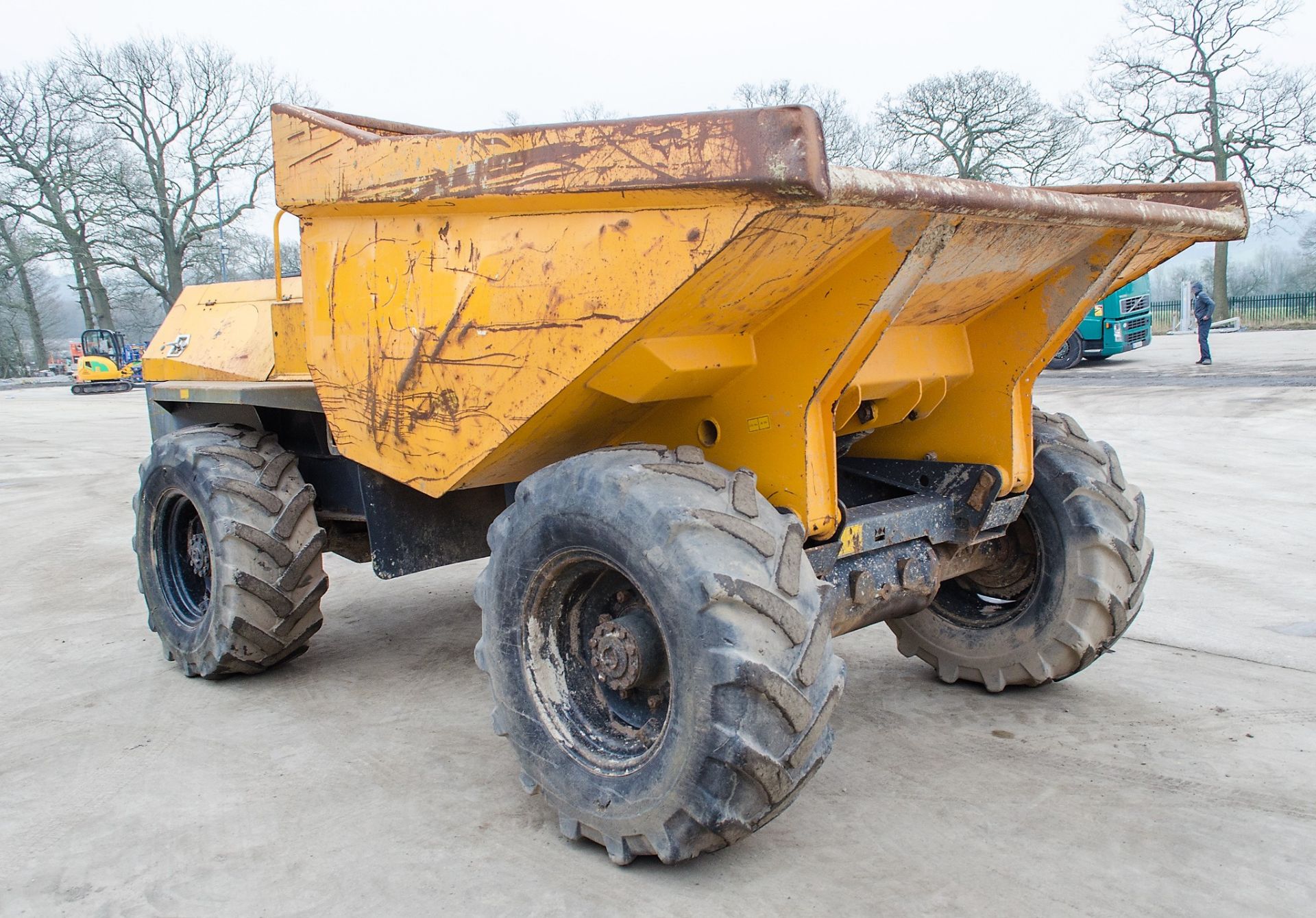 Terex 6 tonne straight skip dumper Year: 2010 S/N: TS2914 Recorded Hours: 2908 1832 - Image 2 of 21