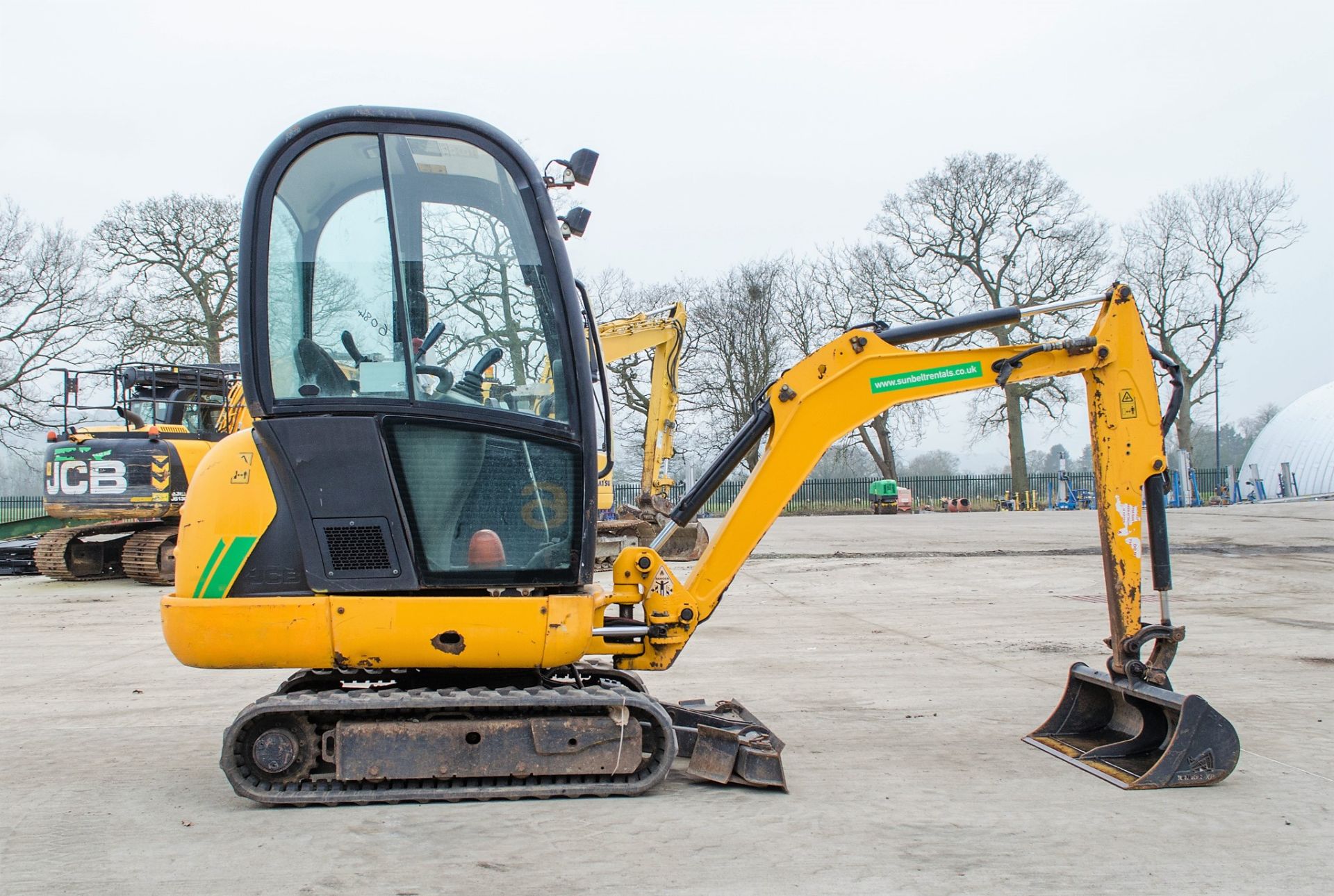 JCB 8018 1.8 tonne rubber tracked mini excavator Year: 2013 S/N: 2074806 Recorded Hours: 1604 blade, - Image 8 of 21
