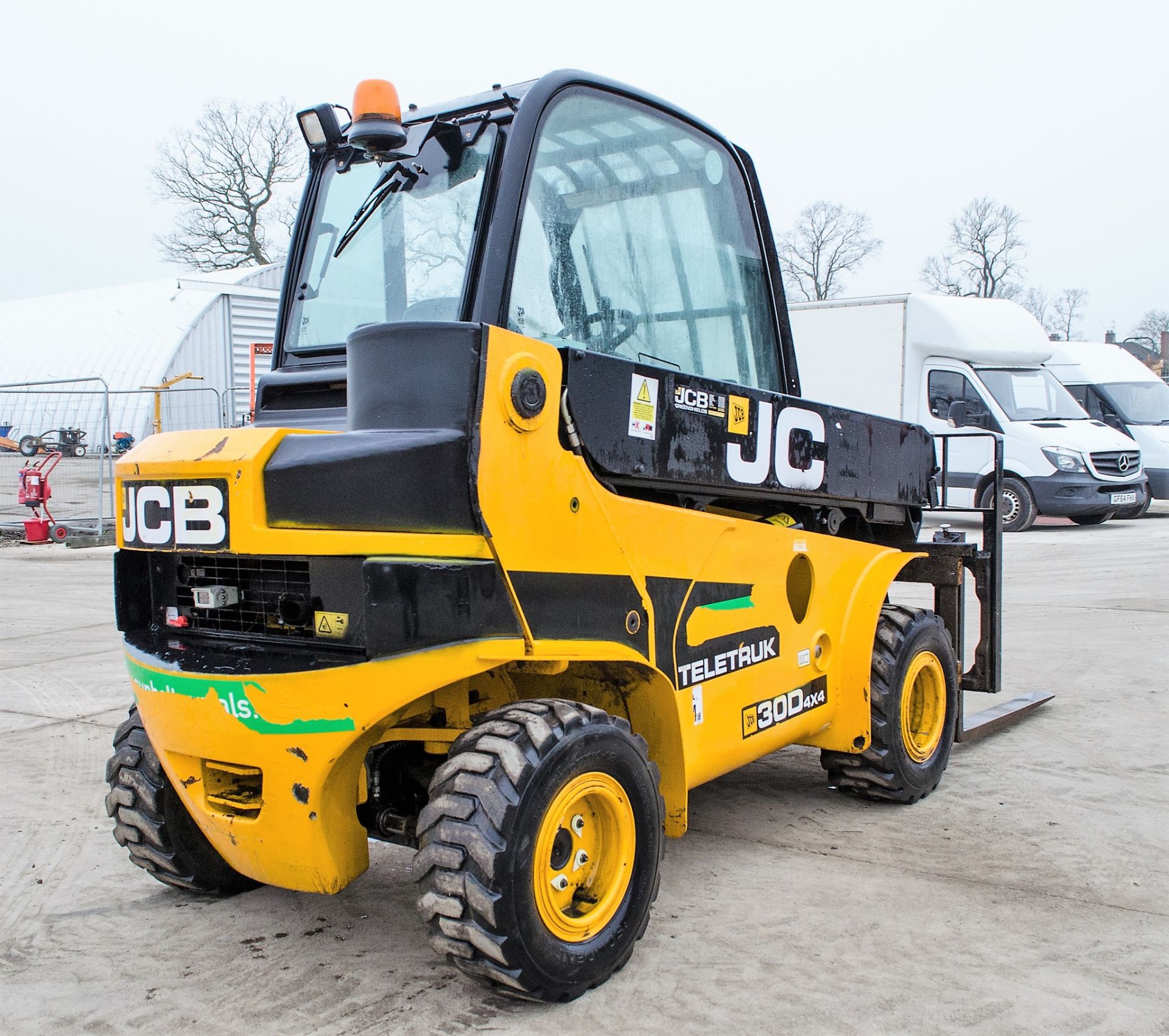 JCB Teletruk 30D 4x4 telescopic fork lift truck Year: 2013 S/N: 1541935 Recorded Hours: 1127 A623434 - Image 3 of 24