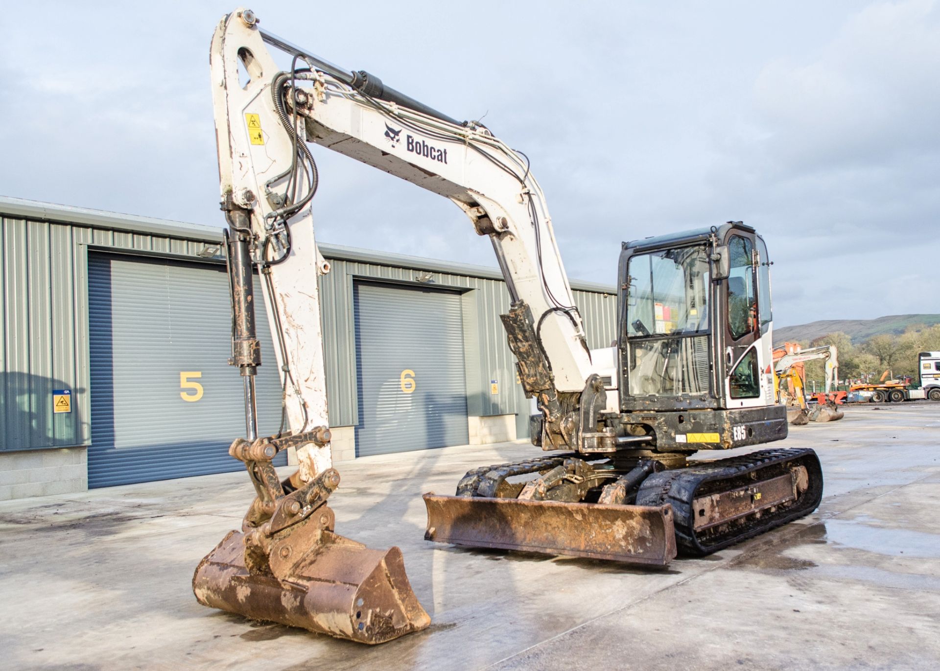 Bobcat E85 8.5 tonne rubber tracked excavator Year: 2014 S/N: 11834 Recorded Hours: Not displayed (