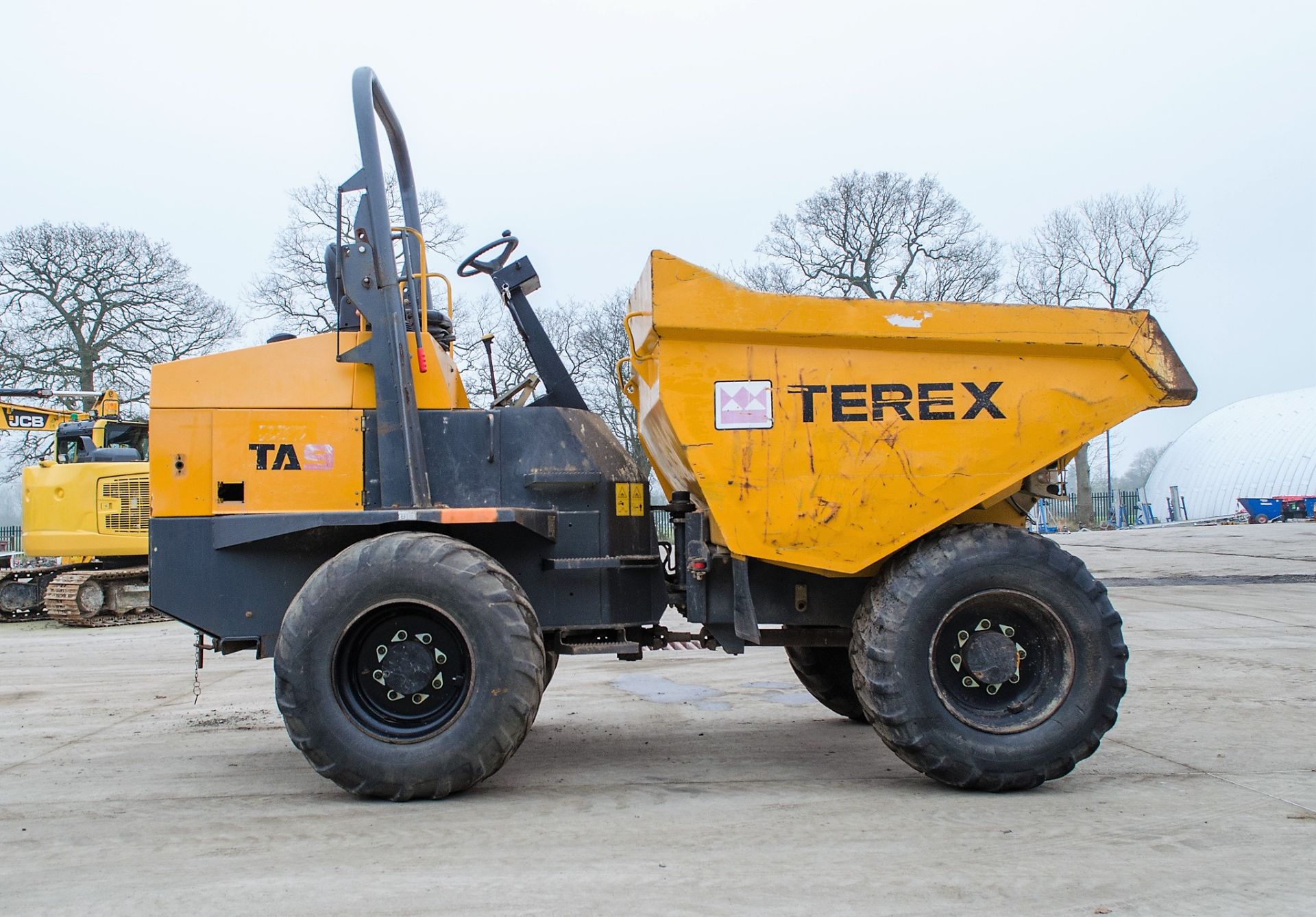 Terex TA9 9 tonne straight skip dumper Year: 2014 S/N: EE8PK5987 Recorded Hours: Not displayed ( - Image 8 of 20