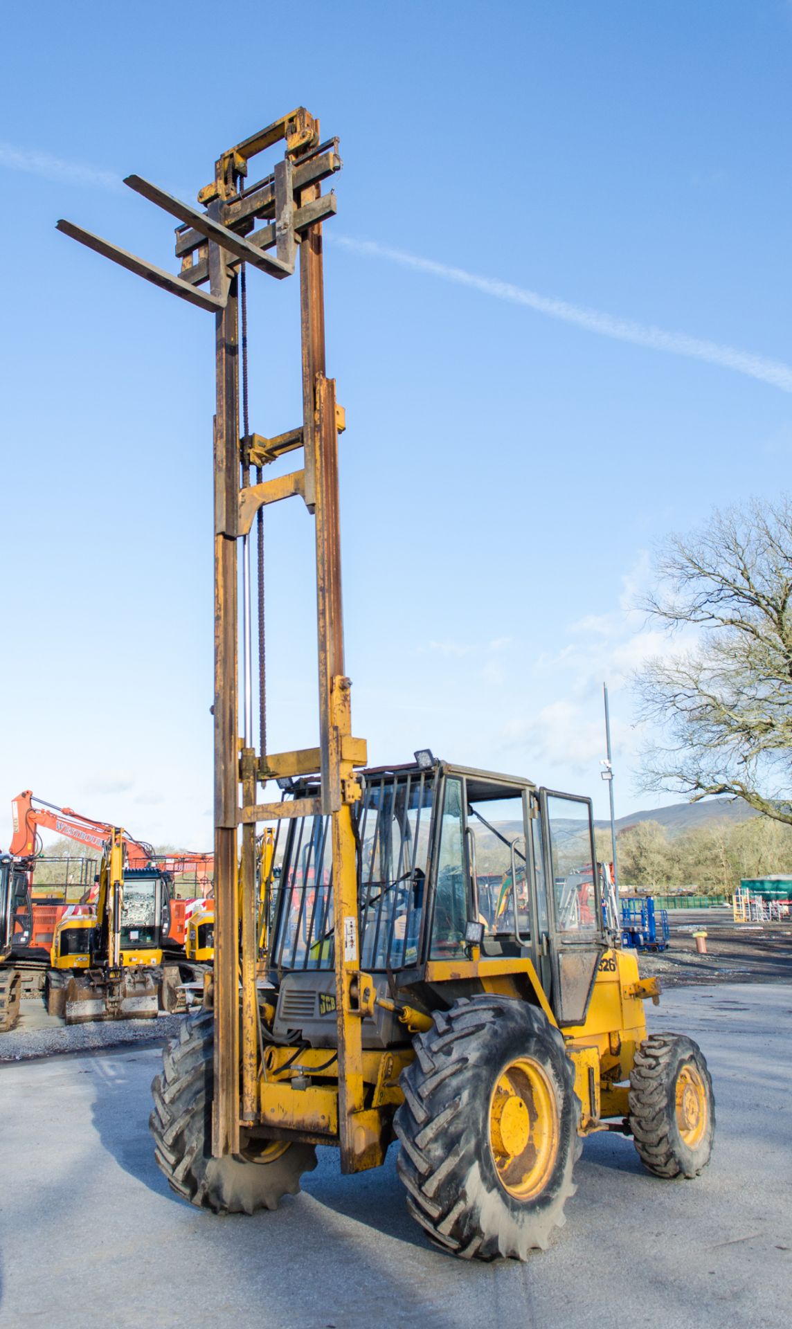 JCB 926 4wd rough terrain fork lift truck  Year: 1997  S/N: 662640 Recorded Hours: 9952 - Image 9 of 18