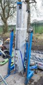 Genie SLA-20 manual hoist ** Damaged ** FLGM L235