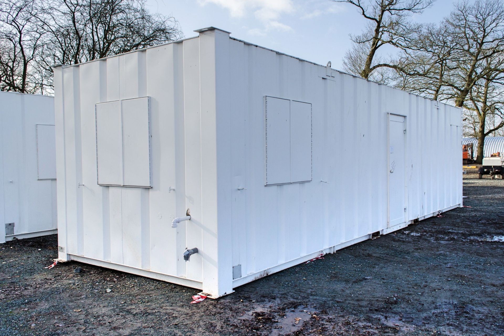 32ft x 10ft steel anti-vandal office site unit Comprising of: kitchen/office area & seperate