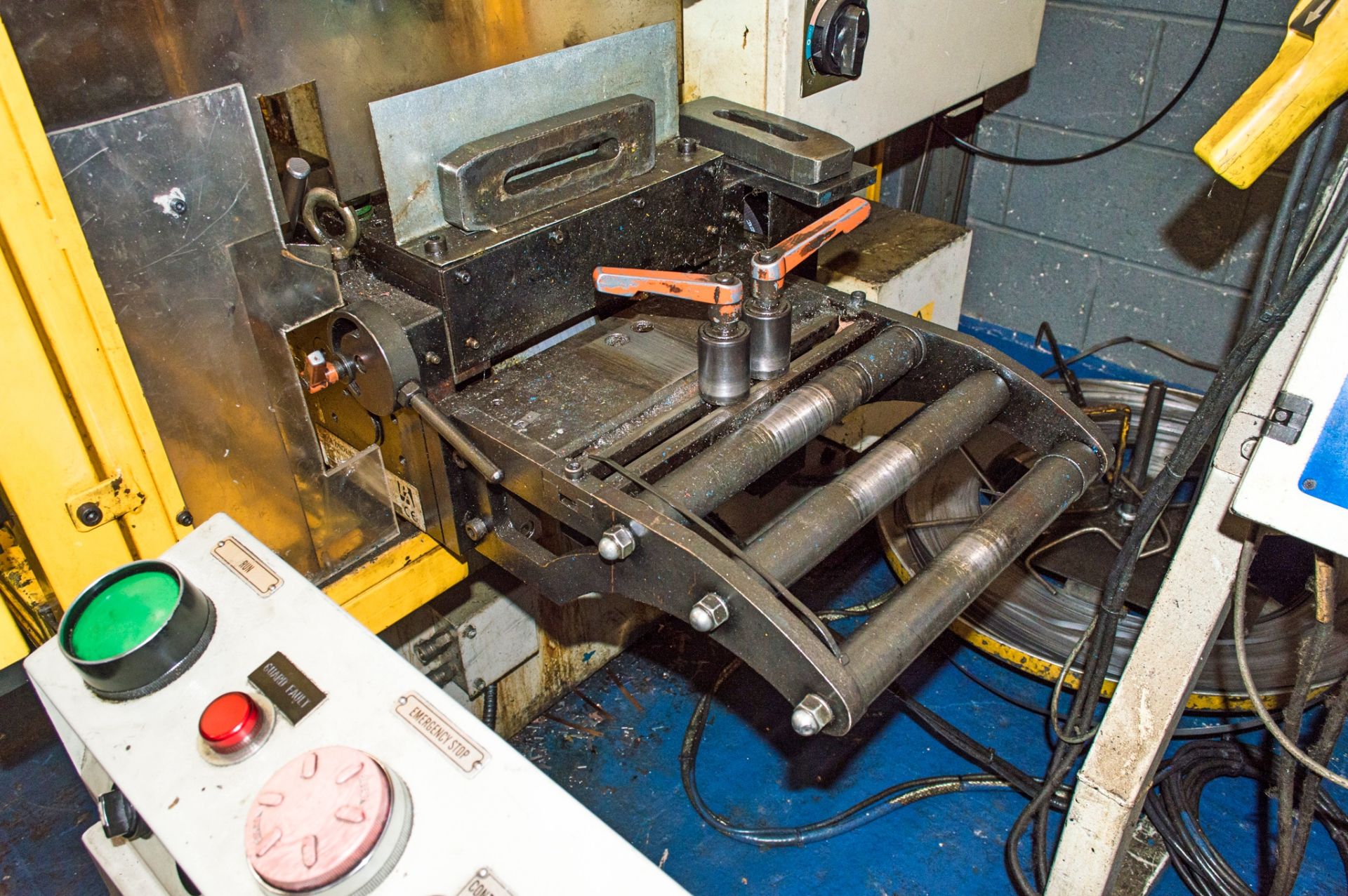 Seyi SN1-25 C frame 25 tonne mechanical power press Year of manufacture: 2000 S/N: EW25-576 c/w - Image 4 of 8