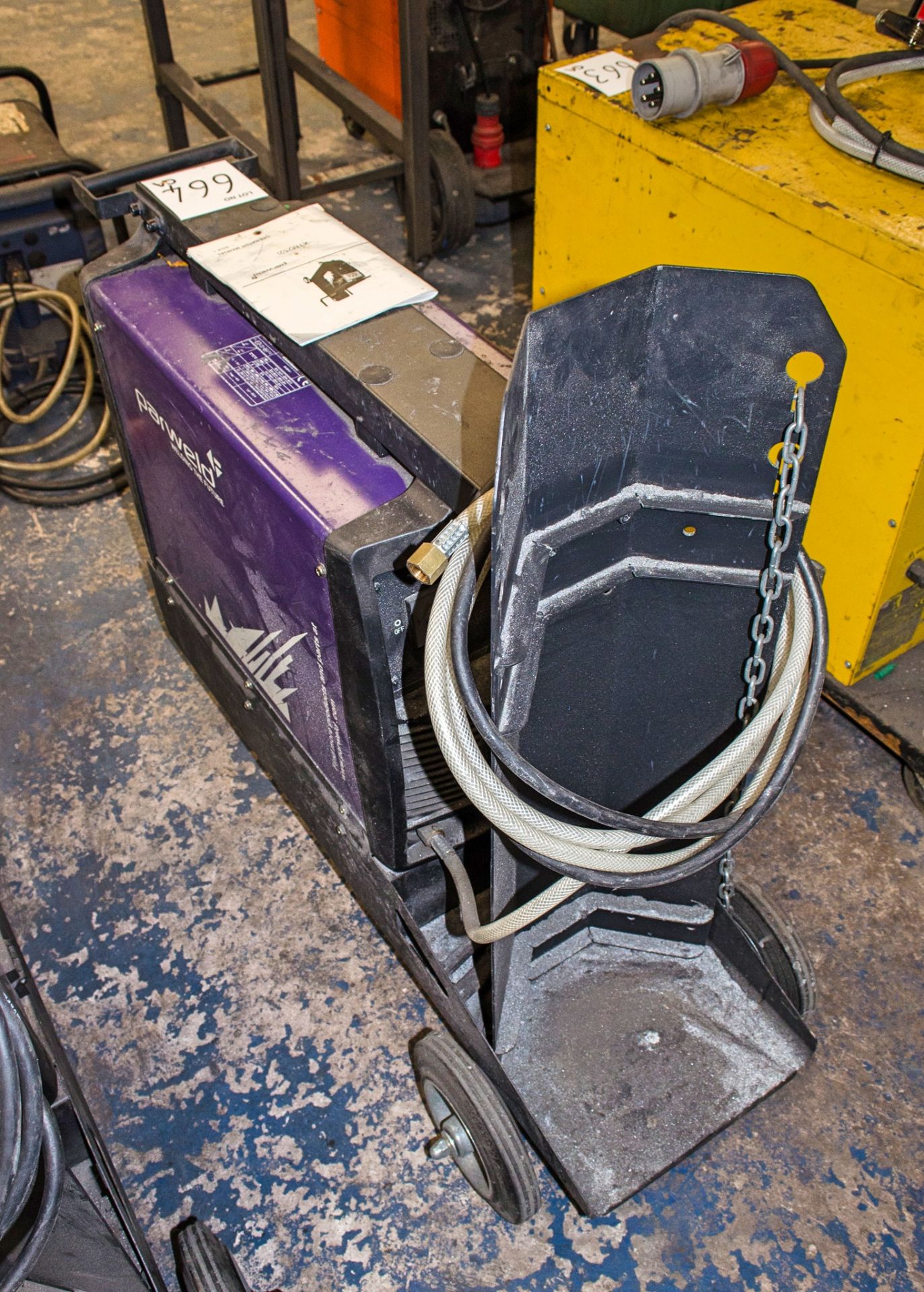 Parweld XTM252I mig/tig welding set - Image 2 of 3