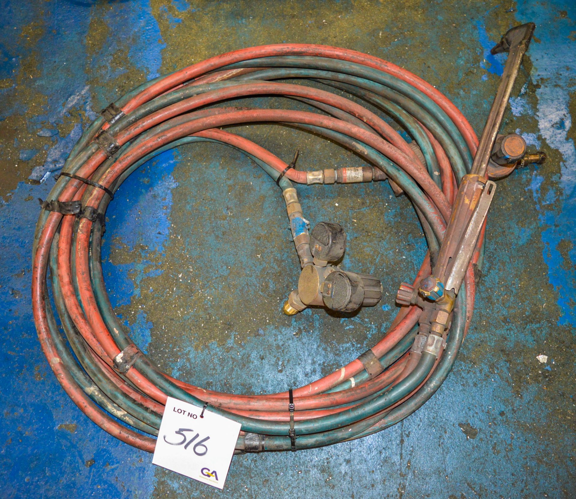 Gas cutting set