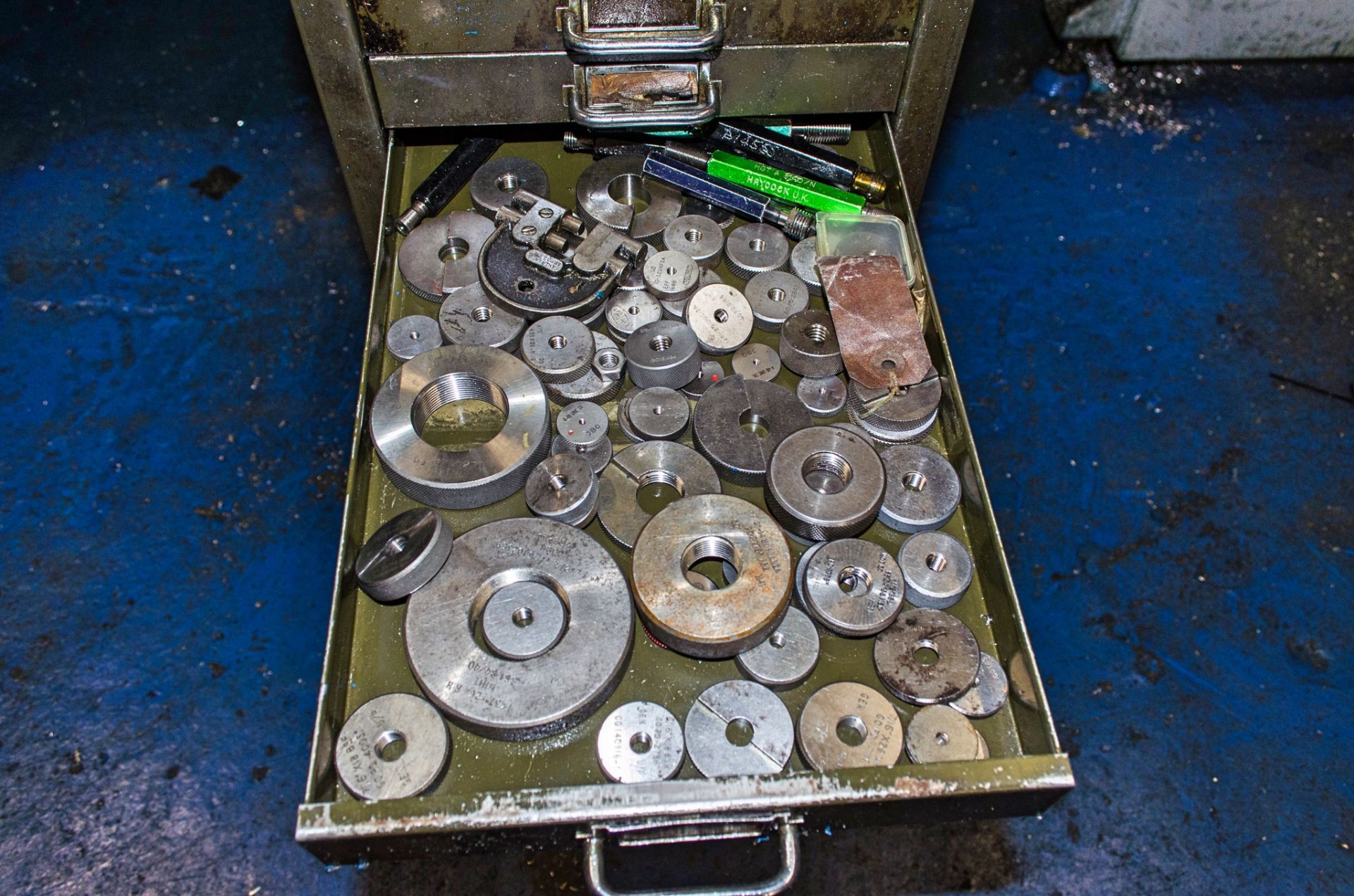 14 drawer steel tool chest c/w contents of gauges as photographed - Image 5 of 14