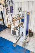 PEI PB126.C2 25kva spot welder Year: 2005 S/N: D503128 c/w Neslab Coolflow CFT-75 chiller