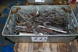 Quantity of spanners as photographed