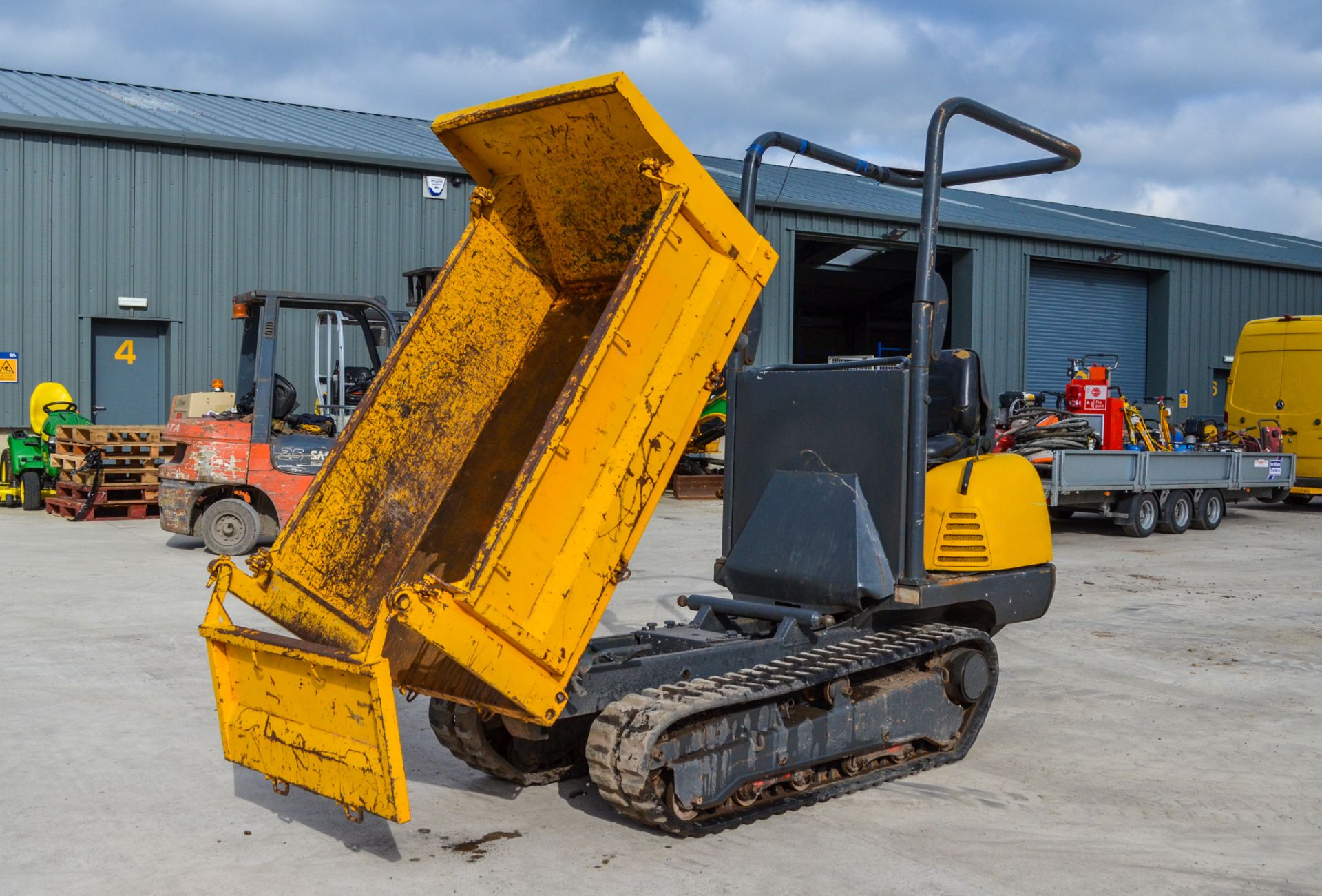 Lifton TD15 rubber tracked dumper Year: 2005  S/N: AA0248N   P3072 Recorded Hours: 1609 - Image 9 of 17