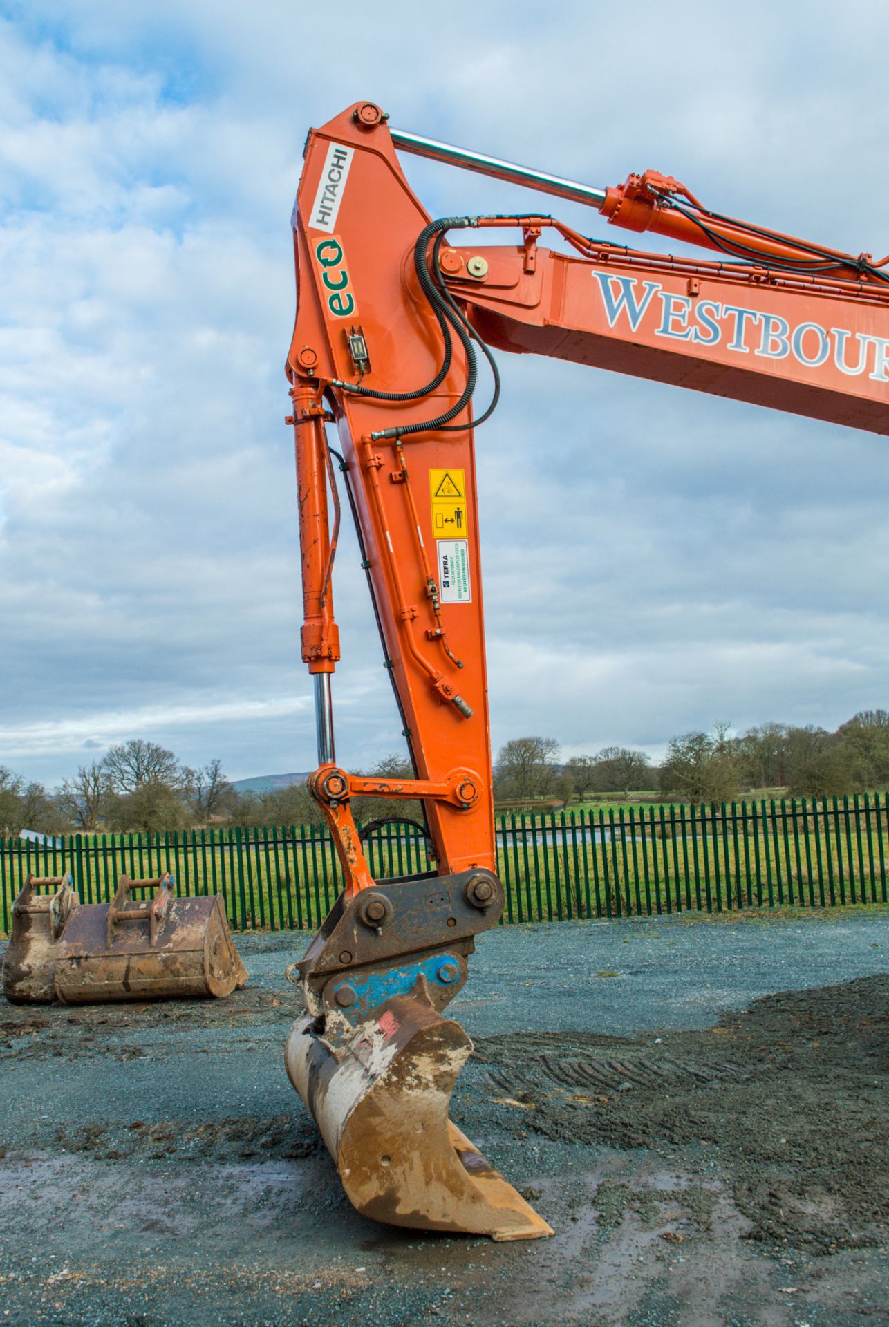 Hitachi ZX 210 LC 21 tonne steel tracked excavator Year: 2016 S/N: 303738 Recorded hours: 8788 Air - Image 13 of 22