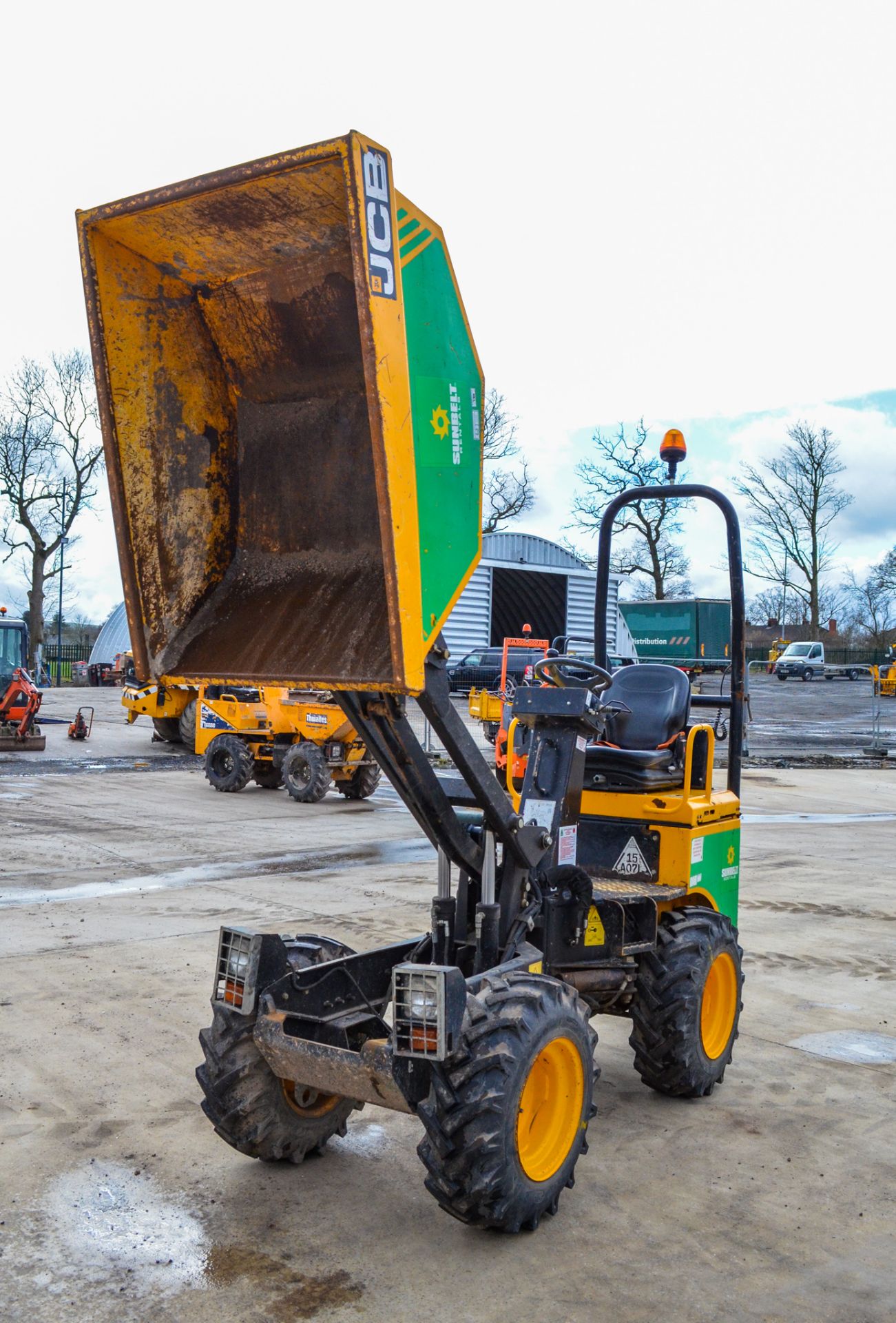 JCB 1THT 1 tonne high tip dumper Year: 2016 S/N: 3328 Recorded hours: 169 A727424 - Image 13 of 19