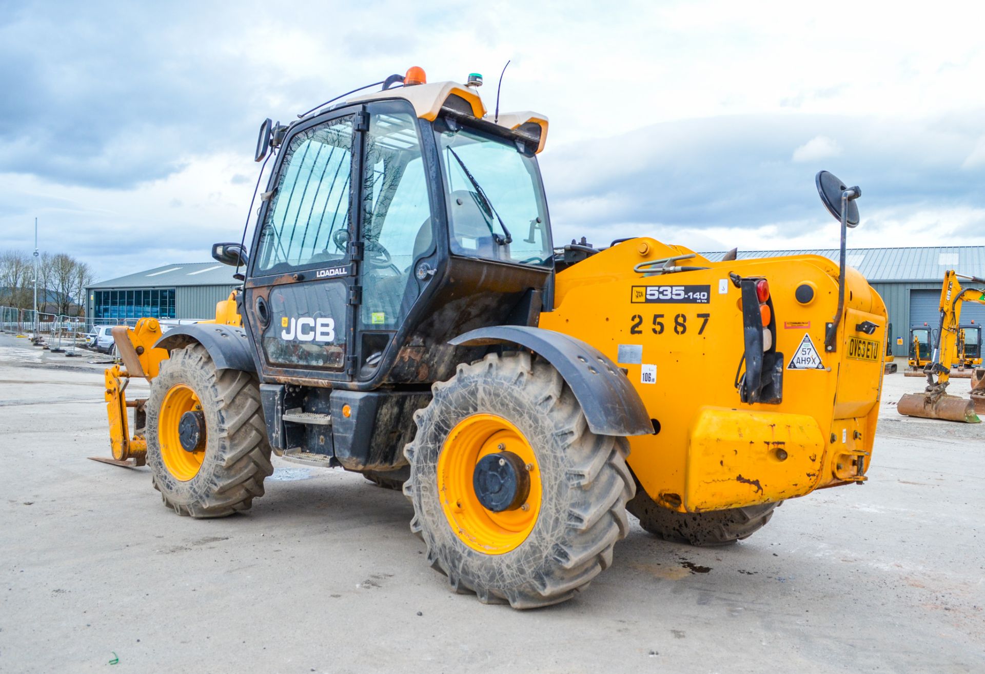 JCB 535-140 14 metre telescopic handler Year: 2013 S/N: 2178632 Recorded hours: 6521 c/w air - Image 4 of 23