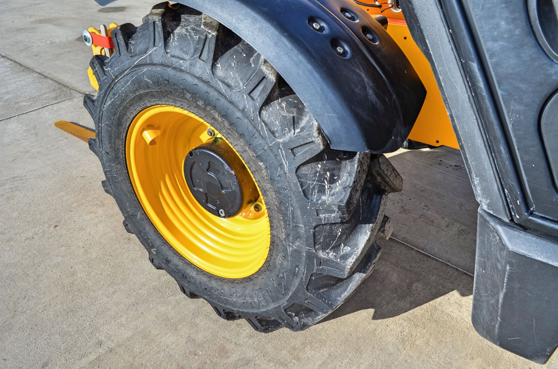 JCB 531-70 7 metre telescopic handler Year: 2021 S/N: 3008922 Recorded Hours: 1001 c/w rear - Image 15 of 23