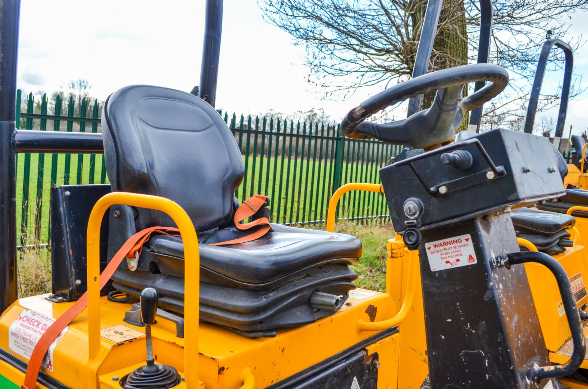 JCB 1THT 1 tonne high tip dumper Year: 2016 S/N: 3328 Recorded hours: 169 A727424 - Image 18 of 19