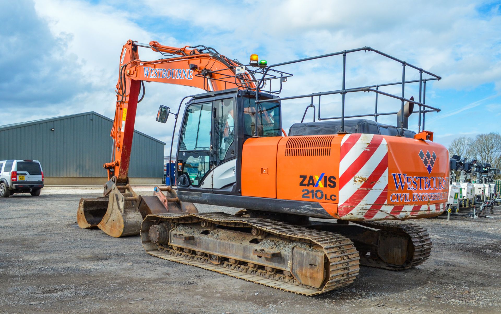 Hitachi ZX 210 LC 21 tonne steel tracked excavator Year: 2016 S/N: 303738 Recorded hours: 8788 Air - Image 4 of 22