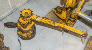 Yale 1.5 tonne lever hoist ** Chain missing ** A699337