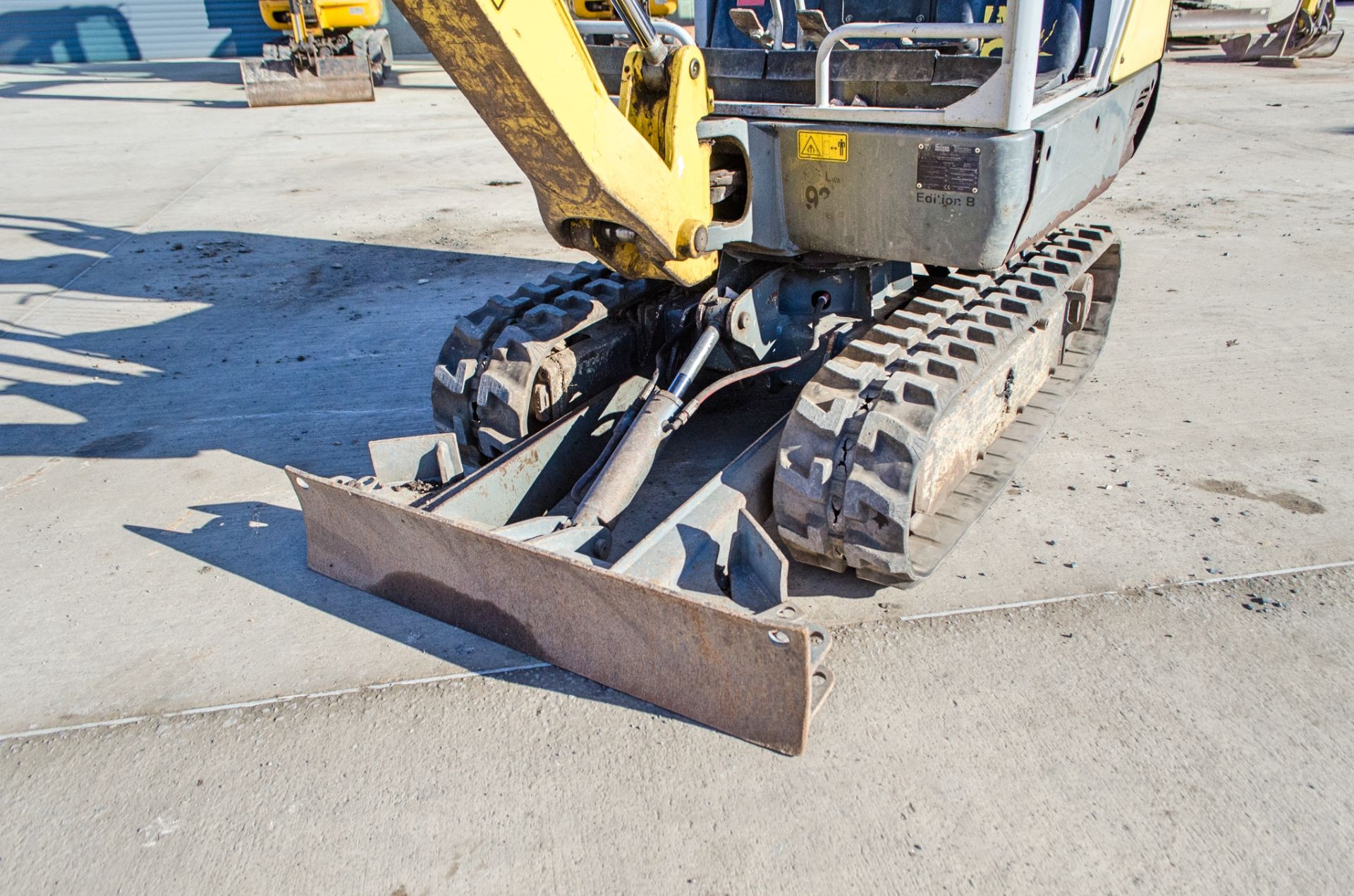Wacker Neuson ET16 1.5 tonne rubber tracked mini excavator Year: 2016 S/N: PAL00351 Recorded - Image 11 of 21