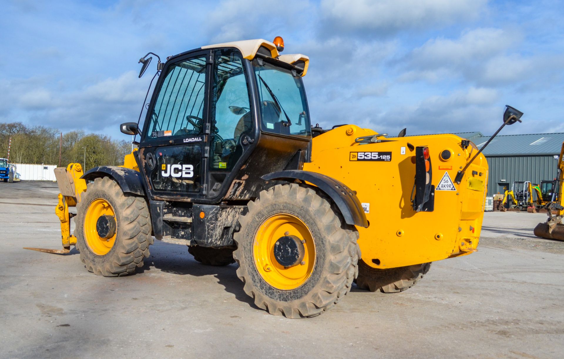 JCB 535-125 Hi-Viz 12.5 metre telescopic handler Year: 2014 S/N: 343679 Recorded hours: 5276 c/w - Image 4 of 24