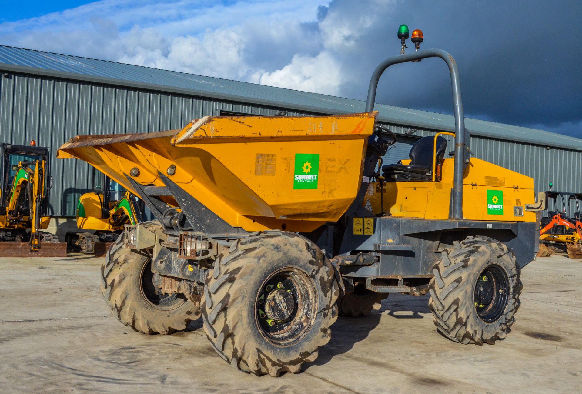 Terex TA6s 6 tonne swivel skip dumper  Year: 2014 S/N: PJ5336 Recorded Hours: 1406 A635124