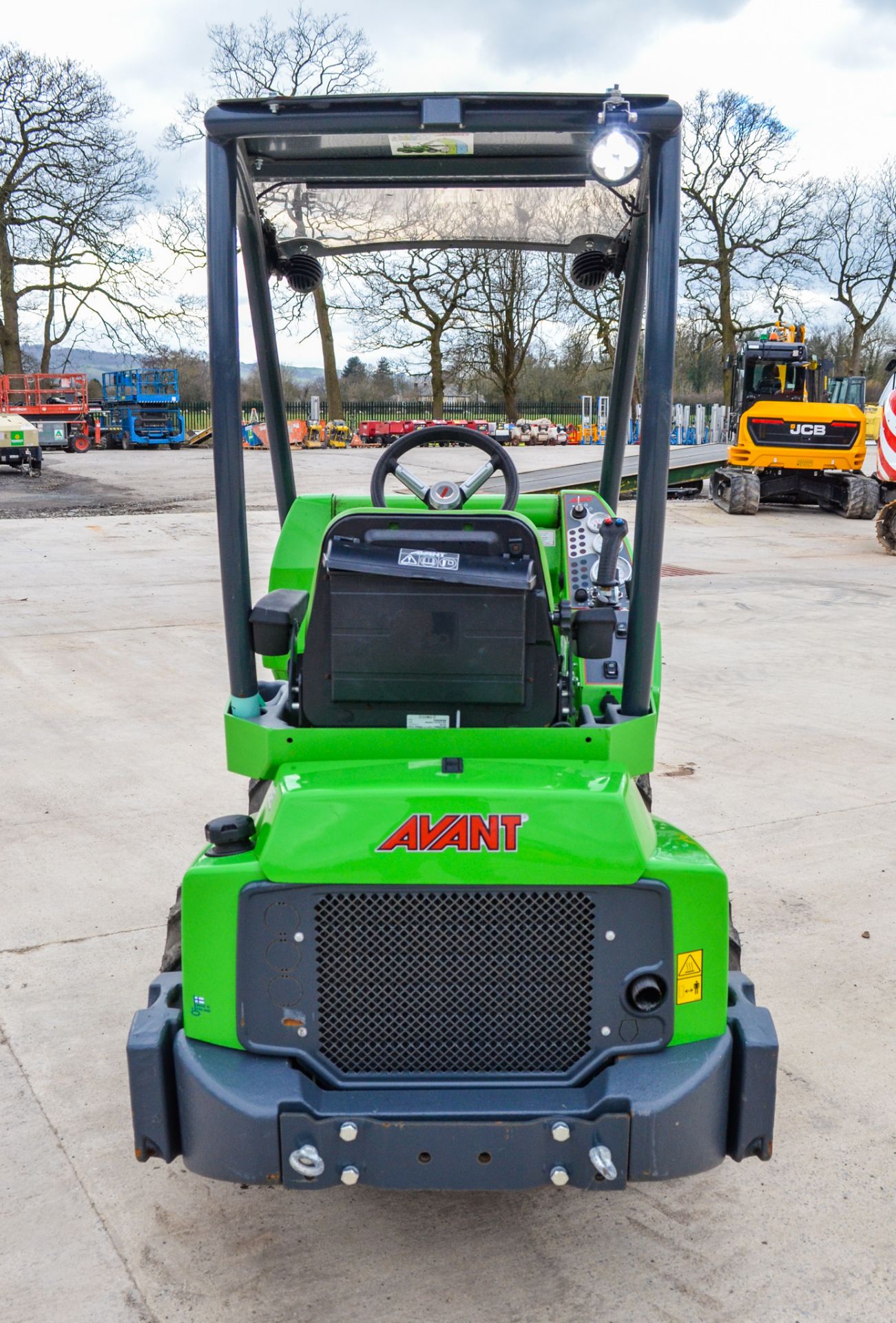 Avant 523 diesel driven multi functional loader Year: 2021 S/N: 103205 Recorded Hours: 26 - Image 6 of 19