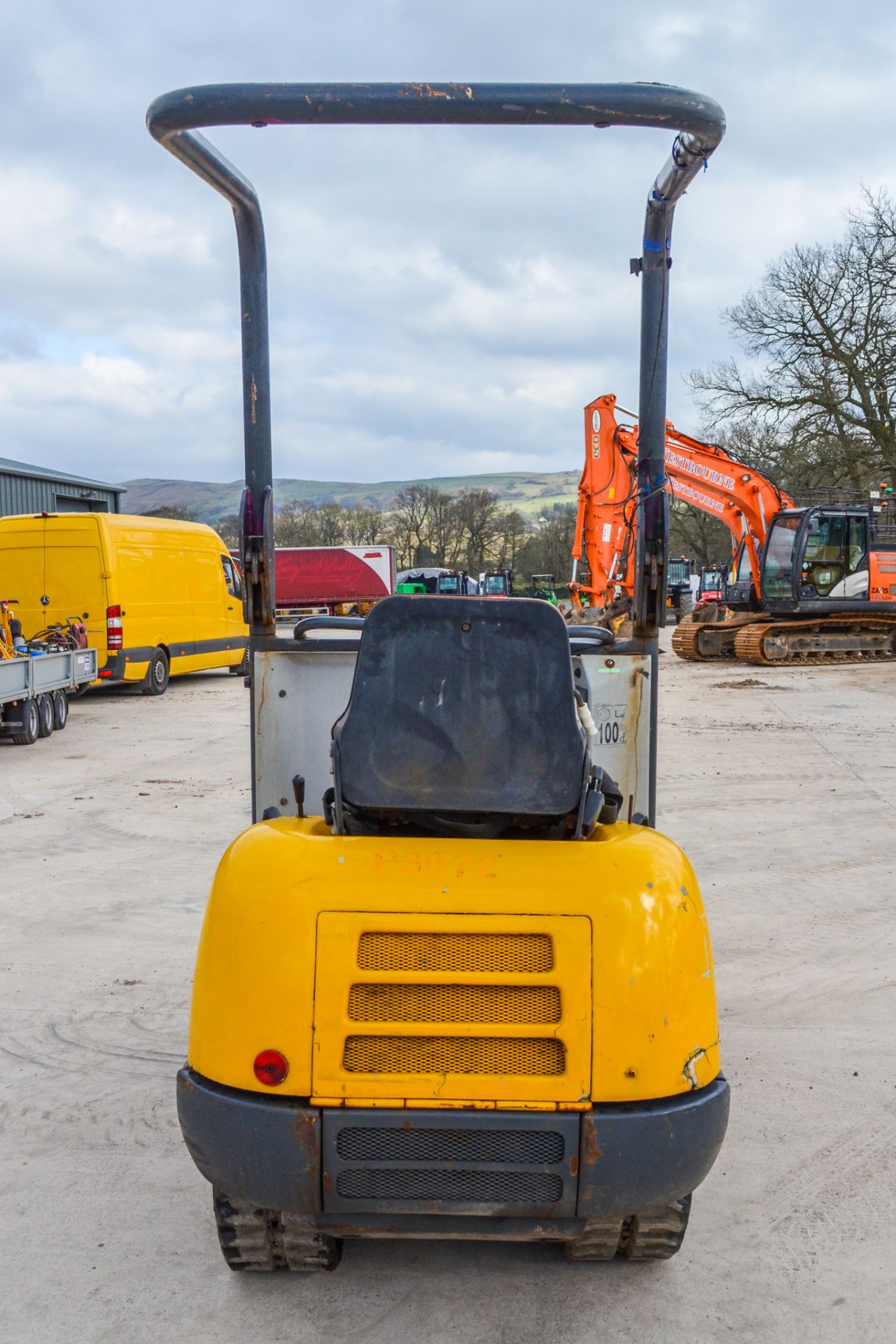 Lifton TD15 rubber tracked dumper Year: 2005  S/N: AA0248N   P3072 Recorded Hours: 1609 - Image 6 of 17