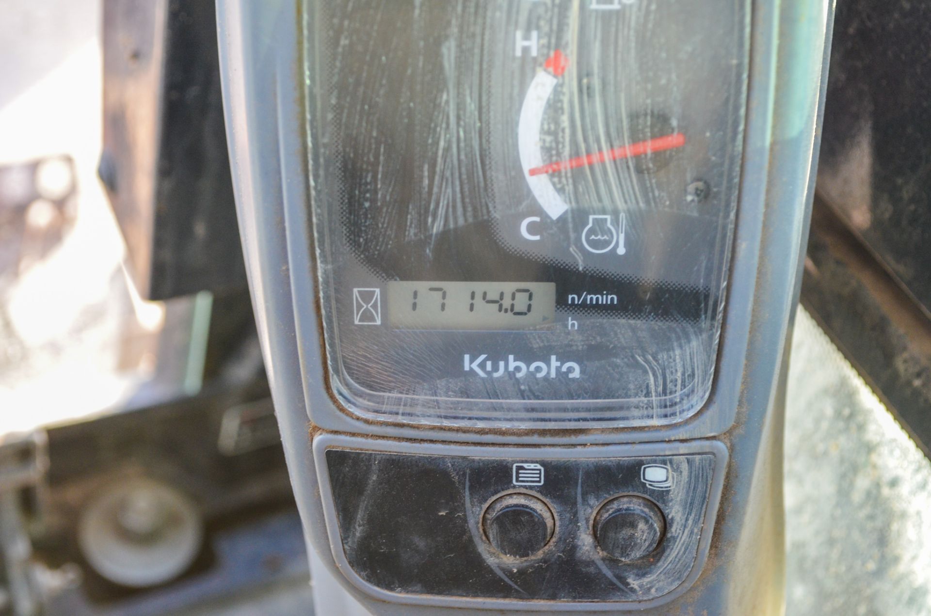 Kubota KX016-4 1.6 tonne rubber tracked mini excavator Year: 2015 S/N: 58685 Recorded Hours: 1714 - Image 17 of 18