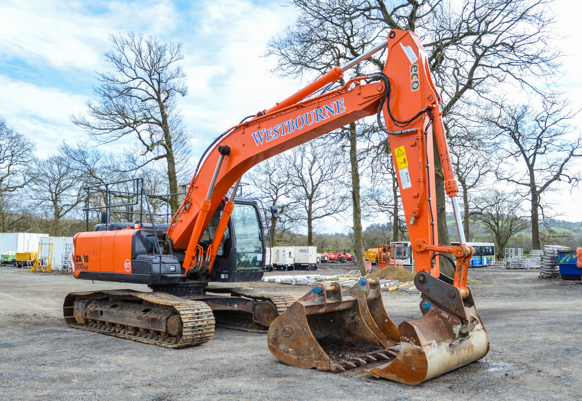 Hitachi ZX 210 LC 21 tonne steel tracked excavator Year: 2016 S/N: 303738 Recorded hours: 8788 Air - Image 2 of 22
