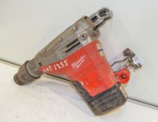Milwaukee 110v SDS rotary hammer drill ** Parts missing ** 050121710