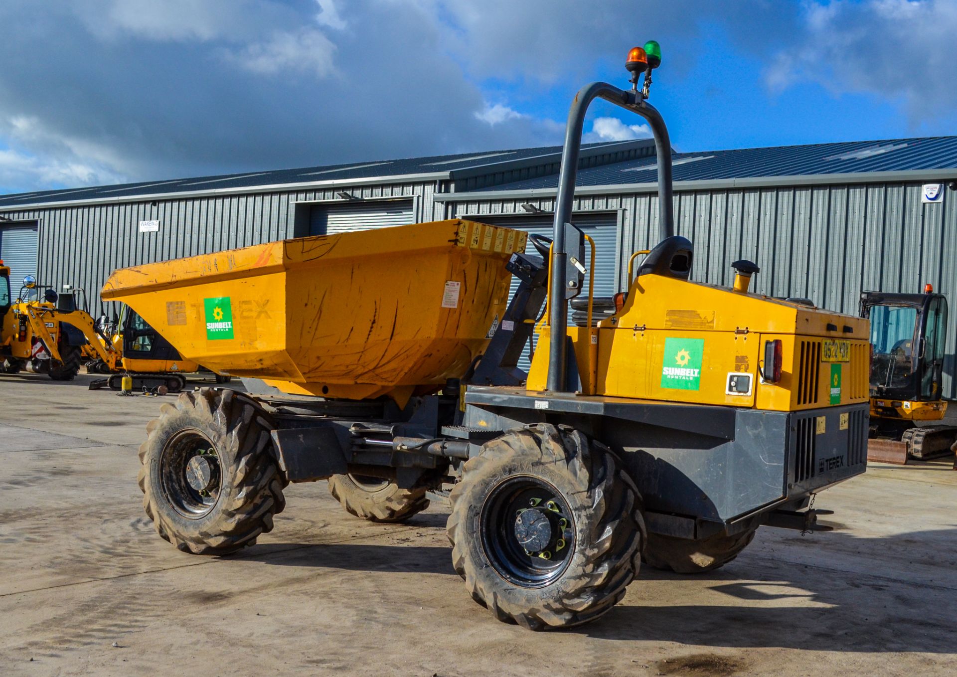 Terex TA6s 6 tonne swivel skip dumper  Year: 2014 S/N: PJ5336 Recorded Hours: 1406 A635124 - Image 4 of 18