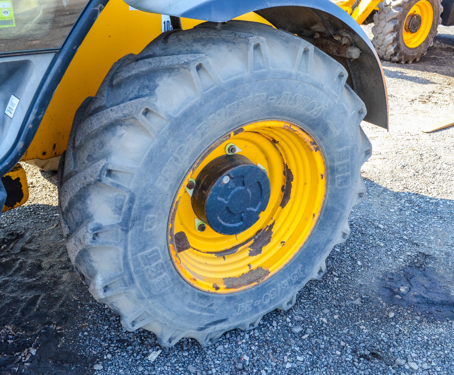 JCB 535 - 95 9.5 metre telescopic handler  Year: 2011 S/N: 1527443 Recorded Hours: 5146 c/w - Image 10 of 18