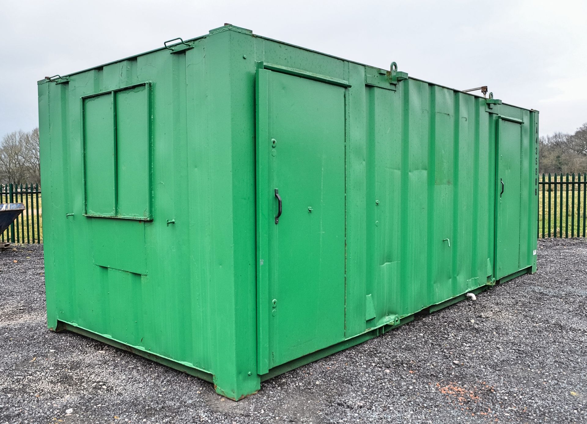 21 ft x 9 ft steel anti vandal welfare unit Comprising of: canteen area, toilet & generator room c/w