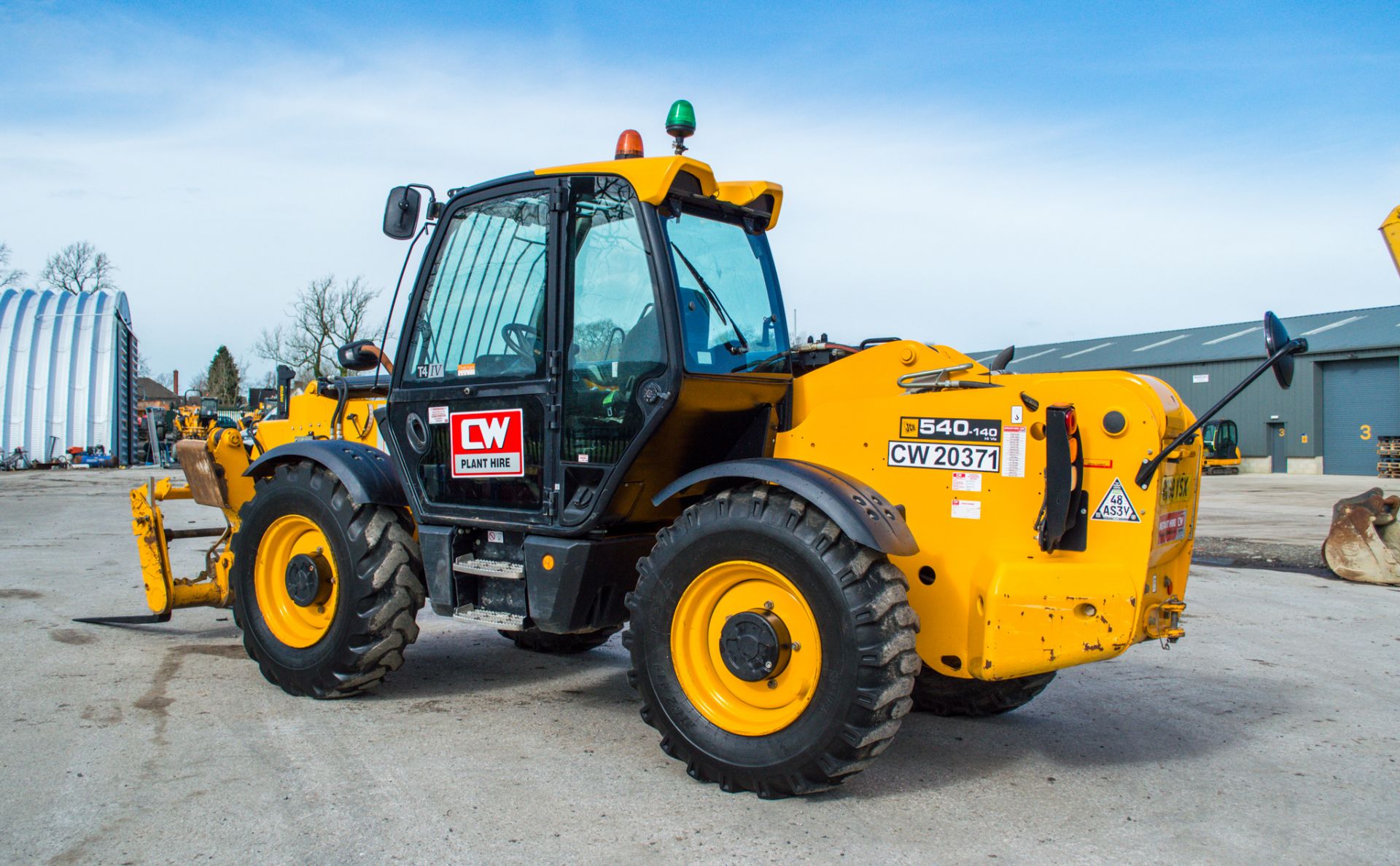 JCB 540 - 140 Hi-Viz 14 metre telescopic handler  Year: 2018 S/N: 2573100 Recorded Hours: 2860 C/w - Image 4 of 25