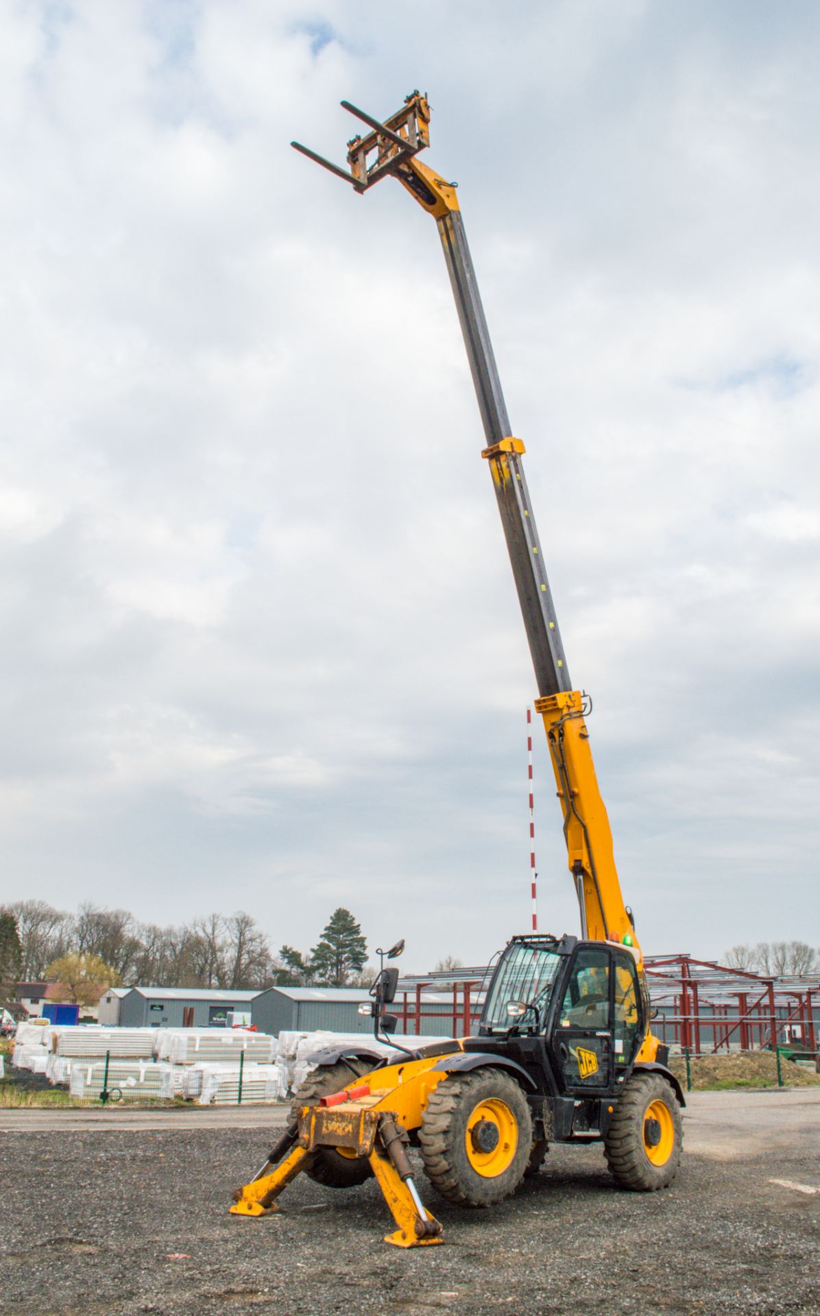 JCB 535-125 Hi-Viz 12.5 metre telescopic handler - Image 14 of 25