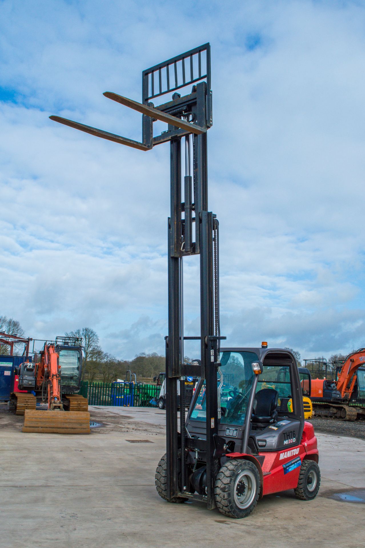 Manitou  MI 30D 3 tonne diesel fork lift truck Year: 2020 S/N: 877684 Recorded Hours: 128 TH76 - Image 9 of 19