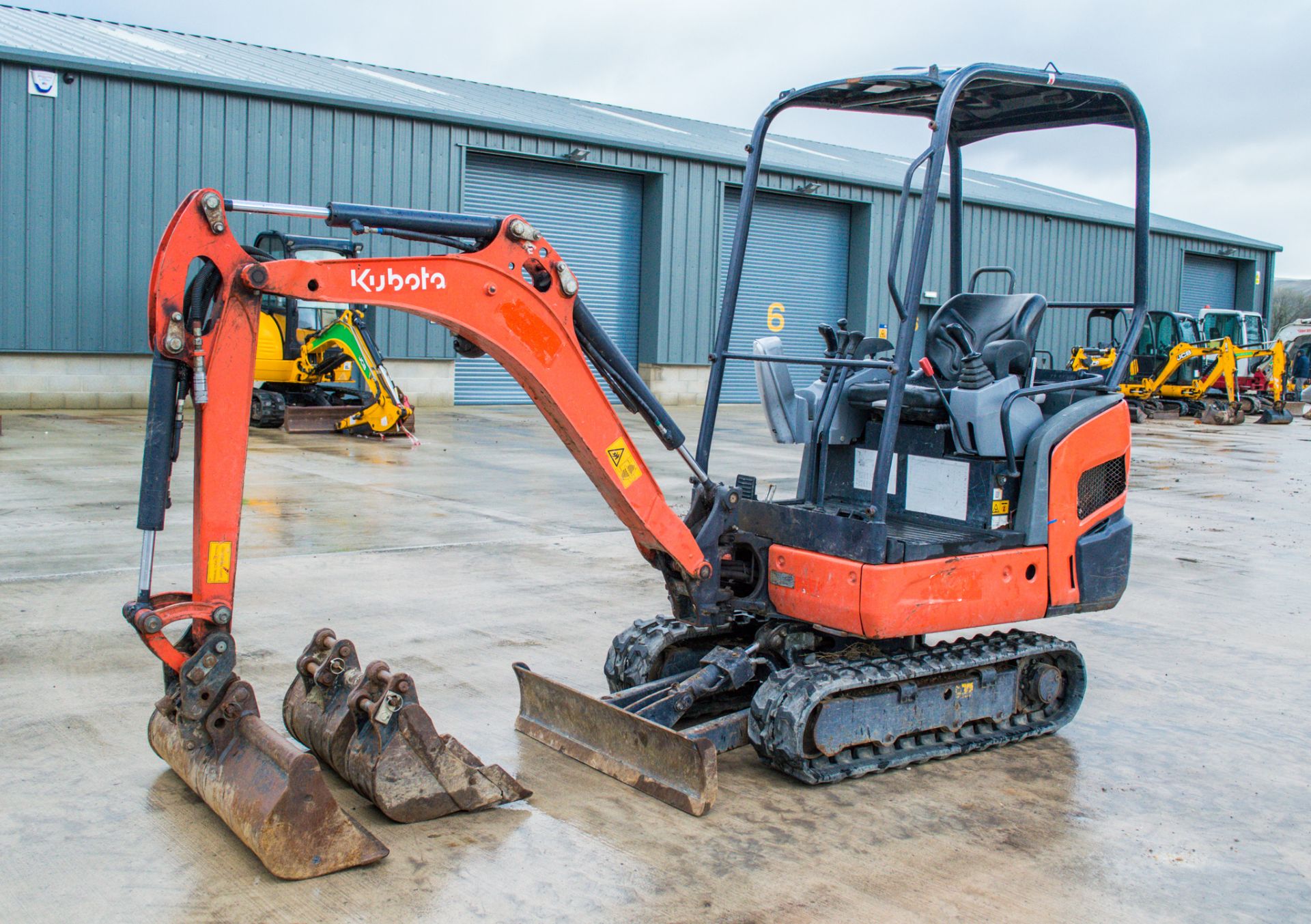 Kubota KX015-4 1.5 tonne rubber tracked mini excavator Year: 2016 S/N: 60177 Recorded Hours: 1870