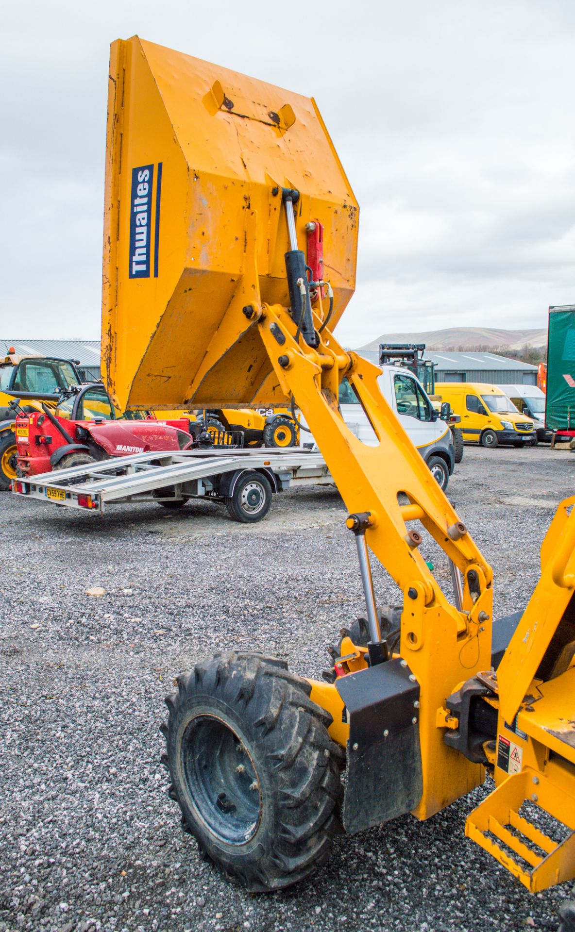 Thwaites 1 tonne hi-tip dumper Year: 2017 S/N: 717D9901 Recorded Hours: 978 - Image 15 of 18