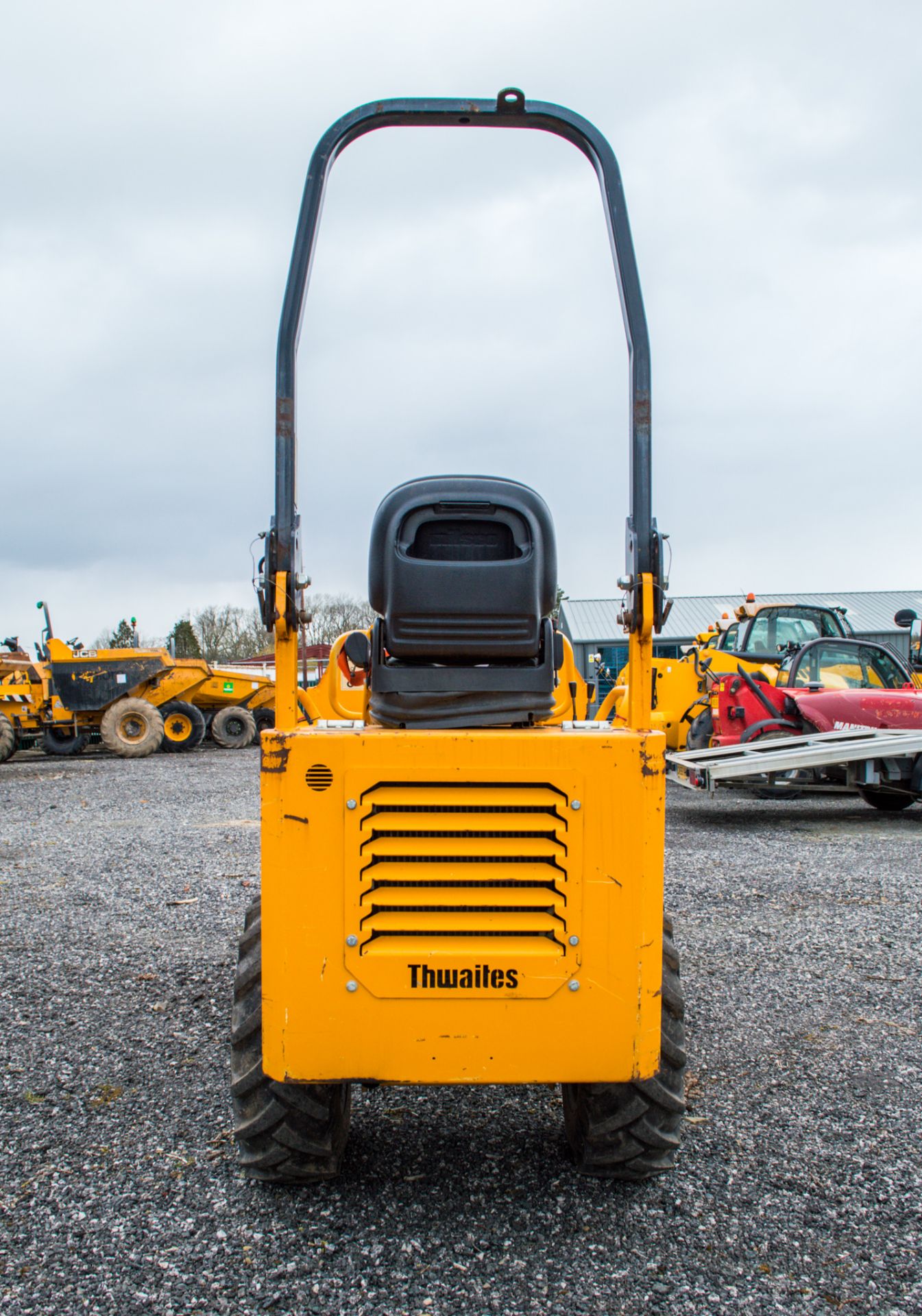 Thwaites 1 tonne hi-tip dumper Year: 2017 S/N: 717D9901 Recorded Hours: 978 - Image 6 of 18