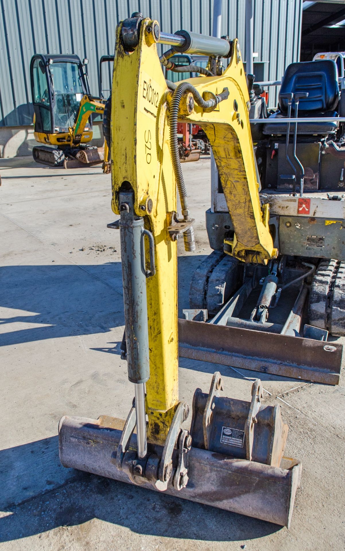 Wacker Neuson EZ17 1.6 tonne rubber tracked mini excavator Year: 2018 S/N: PAL032220 Recorded Hours: - Image 13 of 21