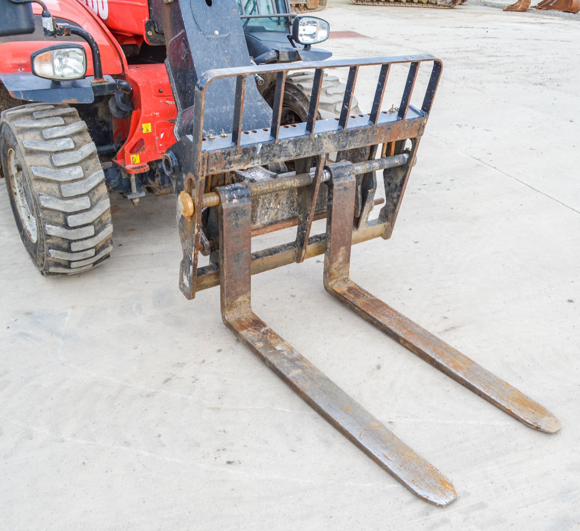 Manitou MT625H 6 metre telescopic handler - Image 15 of 23