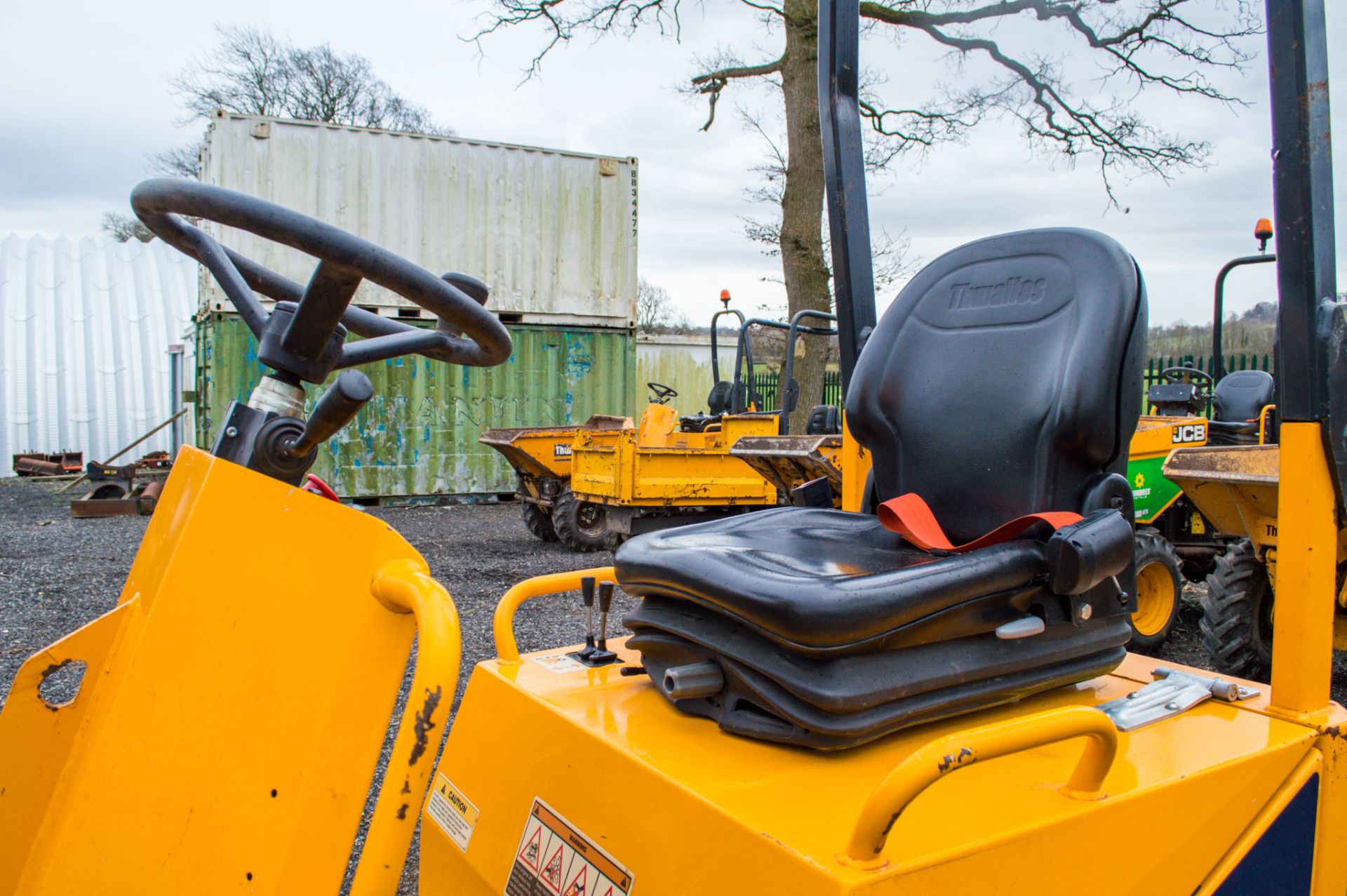 Thwaites 1 tonne hi-tip dumper Year: 2017 Recorded Hours: 227 S/N: 717D9589 - Image 17 of 18