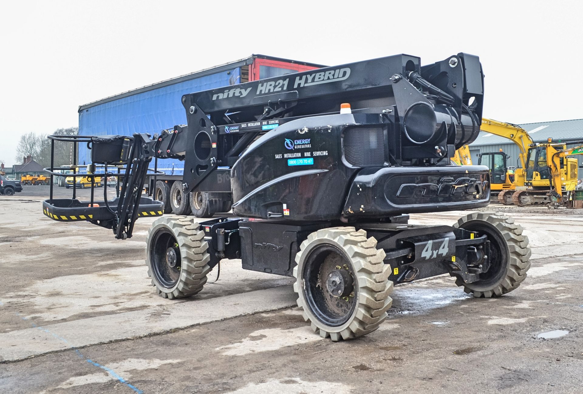 Nifty H21 Hybrid diesel/battery electric 4x4 rough terrain articulated boom lift access platform - Image 4 of 22