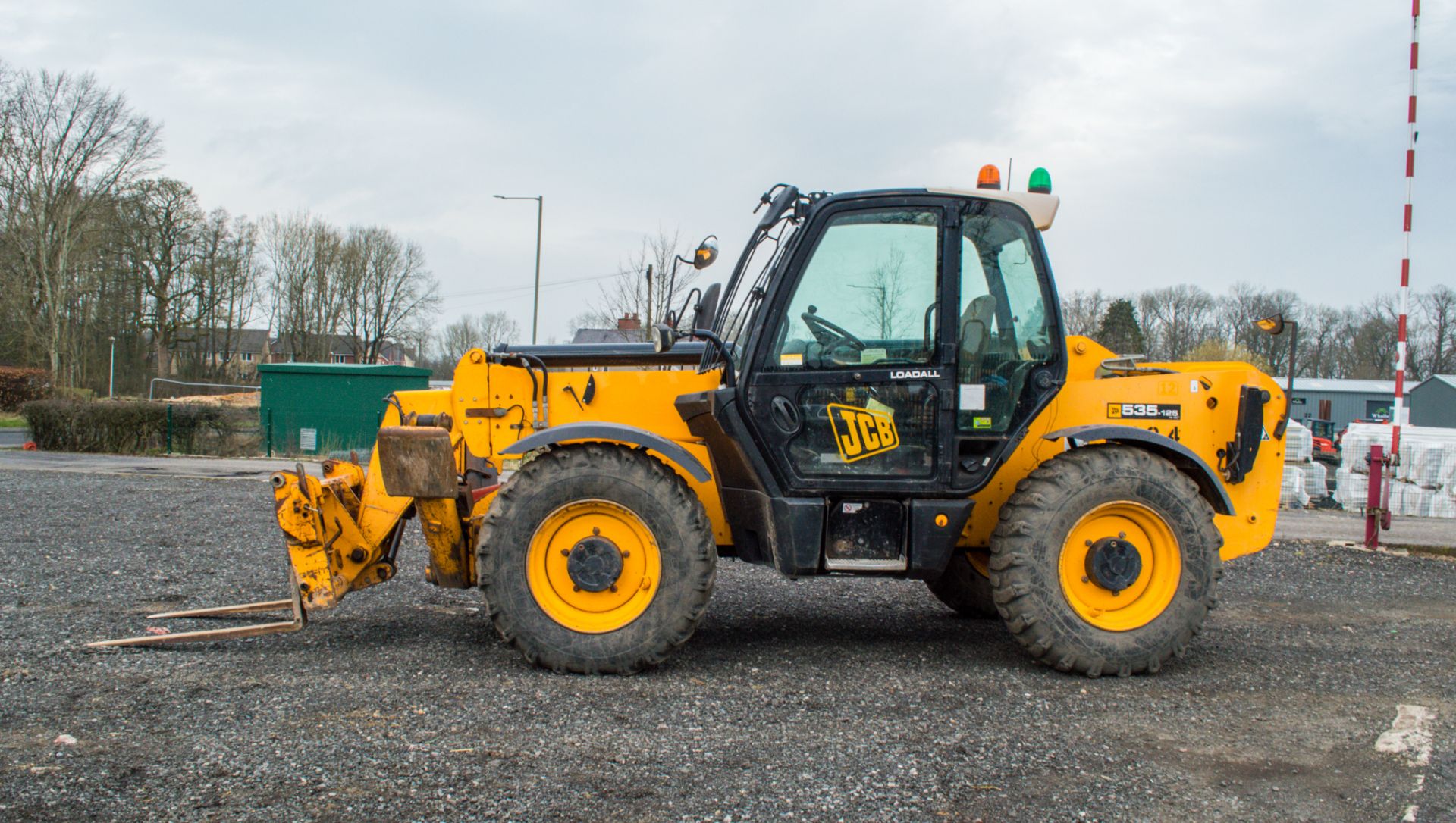 JCB 535-125 Hi-Viz 12.5 metre telescopic handler - Image 7 of 25