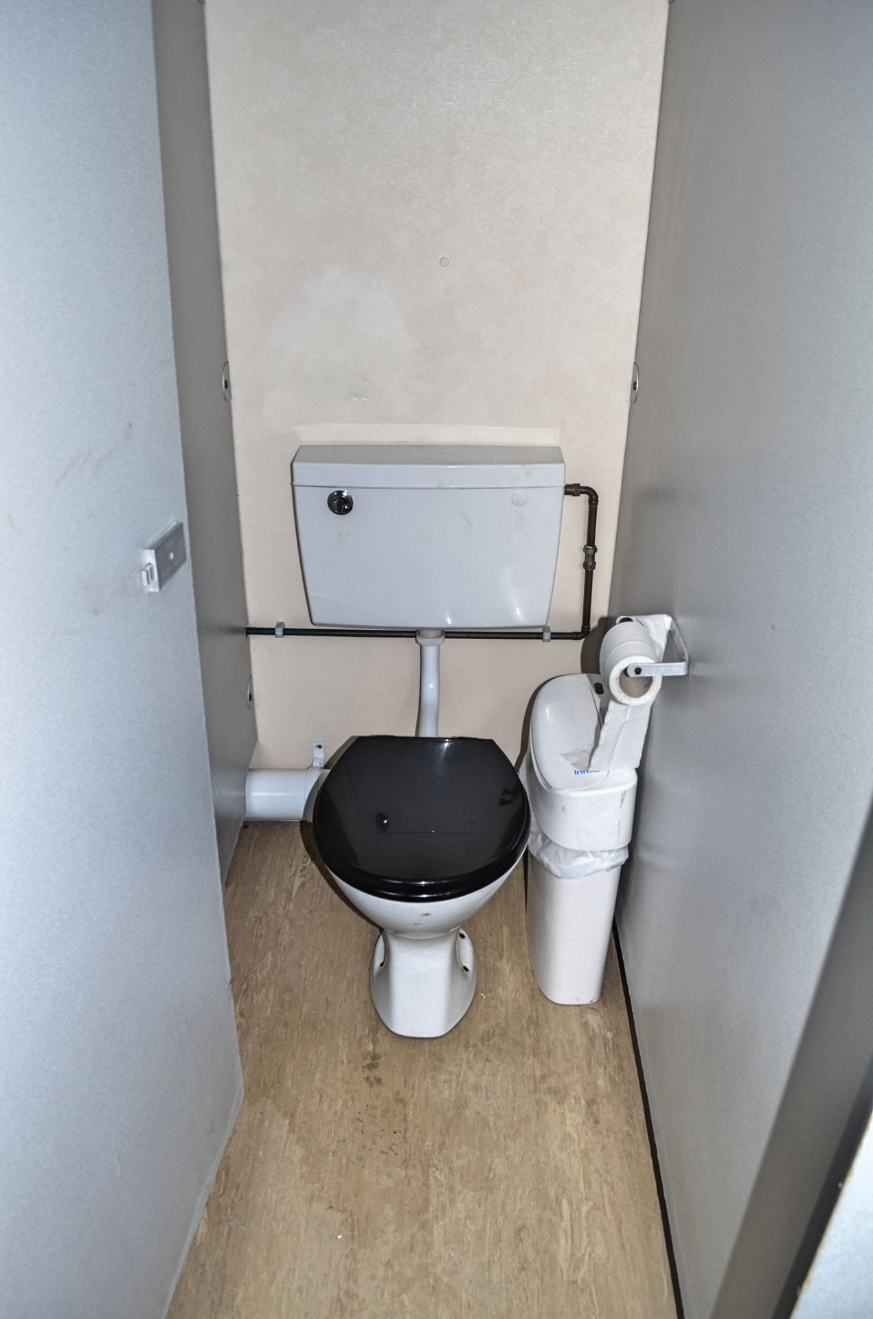 12ft x 8ft steel 2x1 toilet site unit c/w keys A604257 - Image 7 of 9